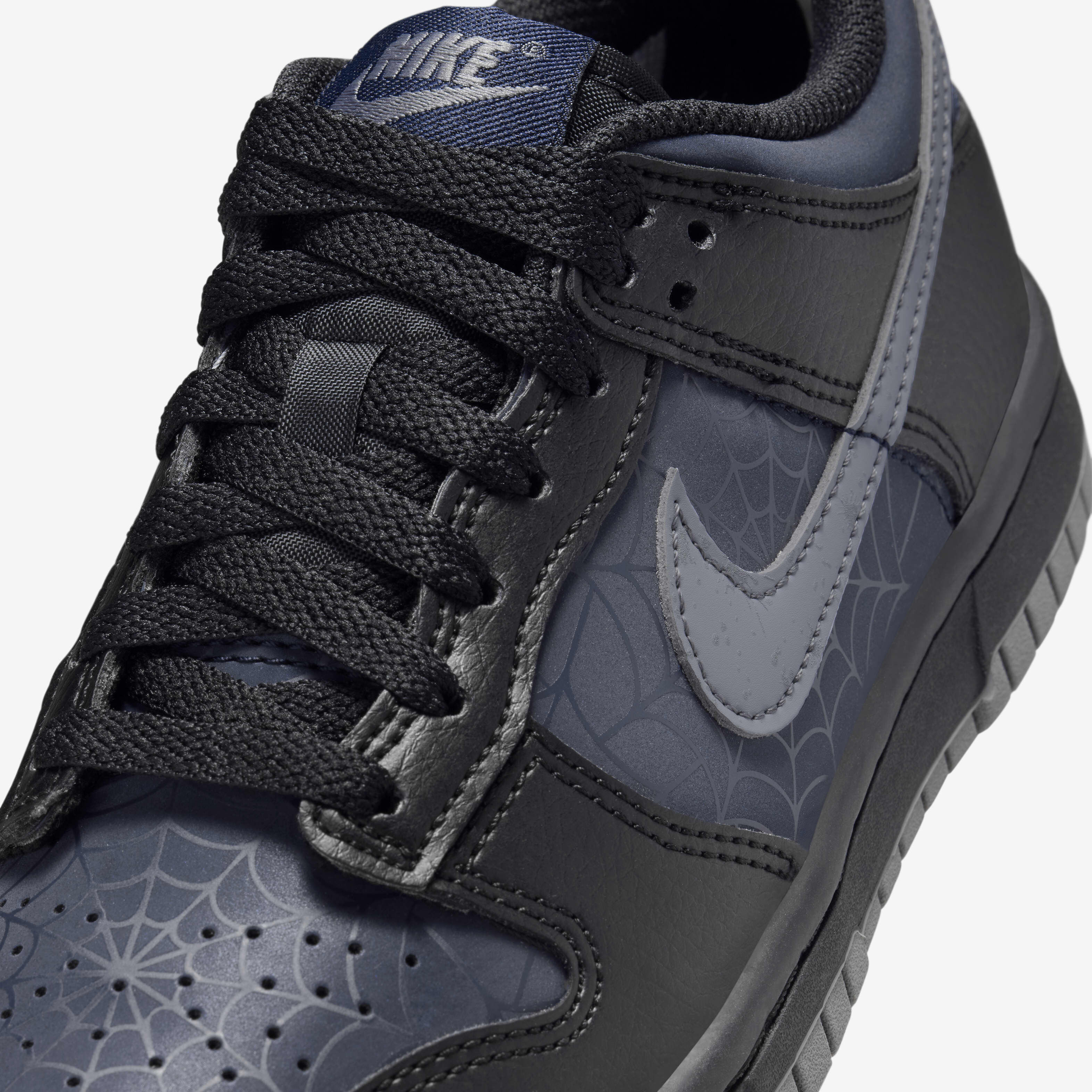 Nike Dunk Low image number 6