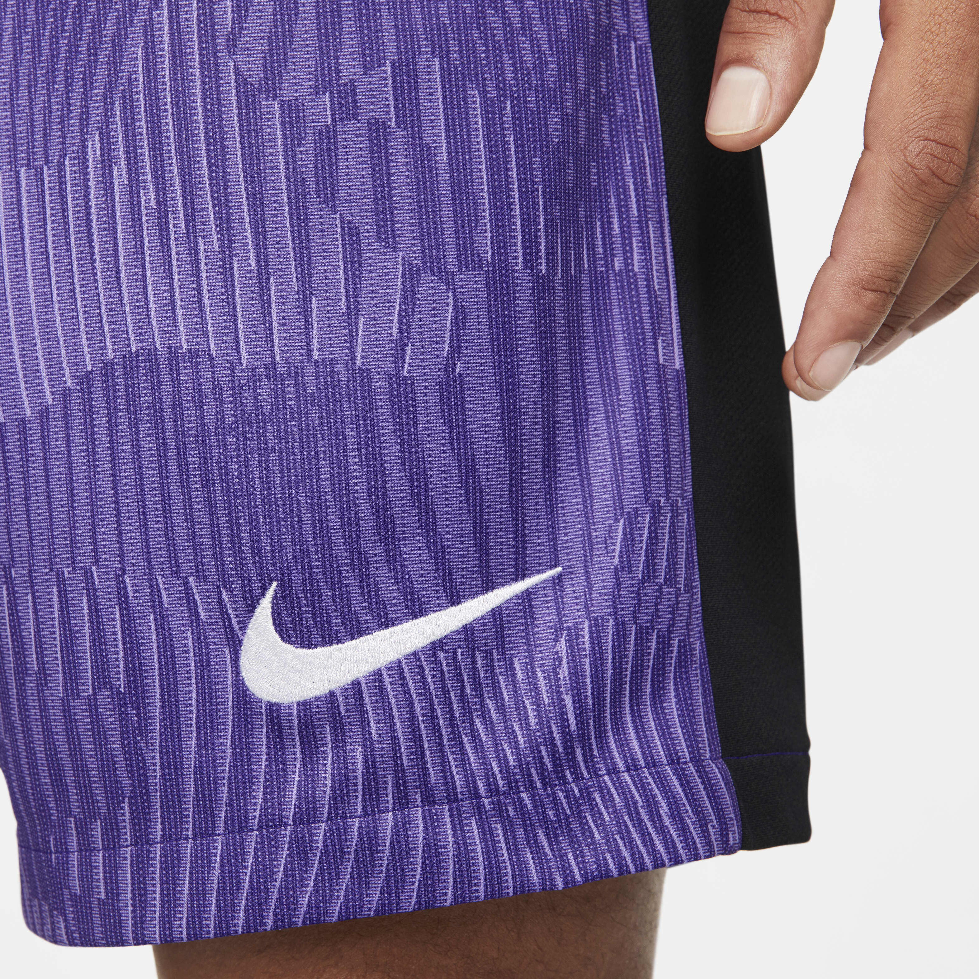 ليفربول F.C. 2023/24 ستديوم ثيرد image number 3