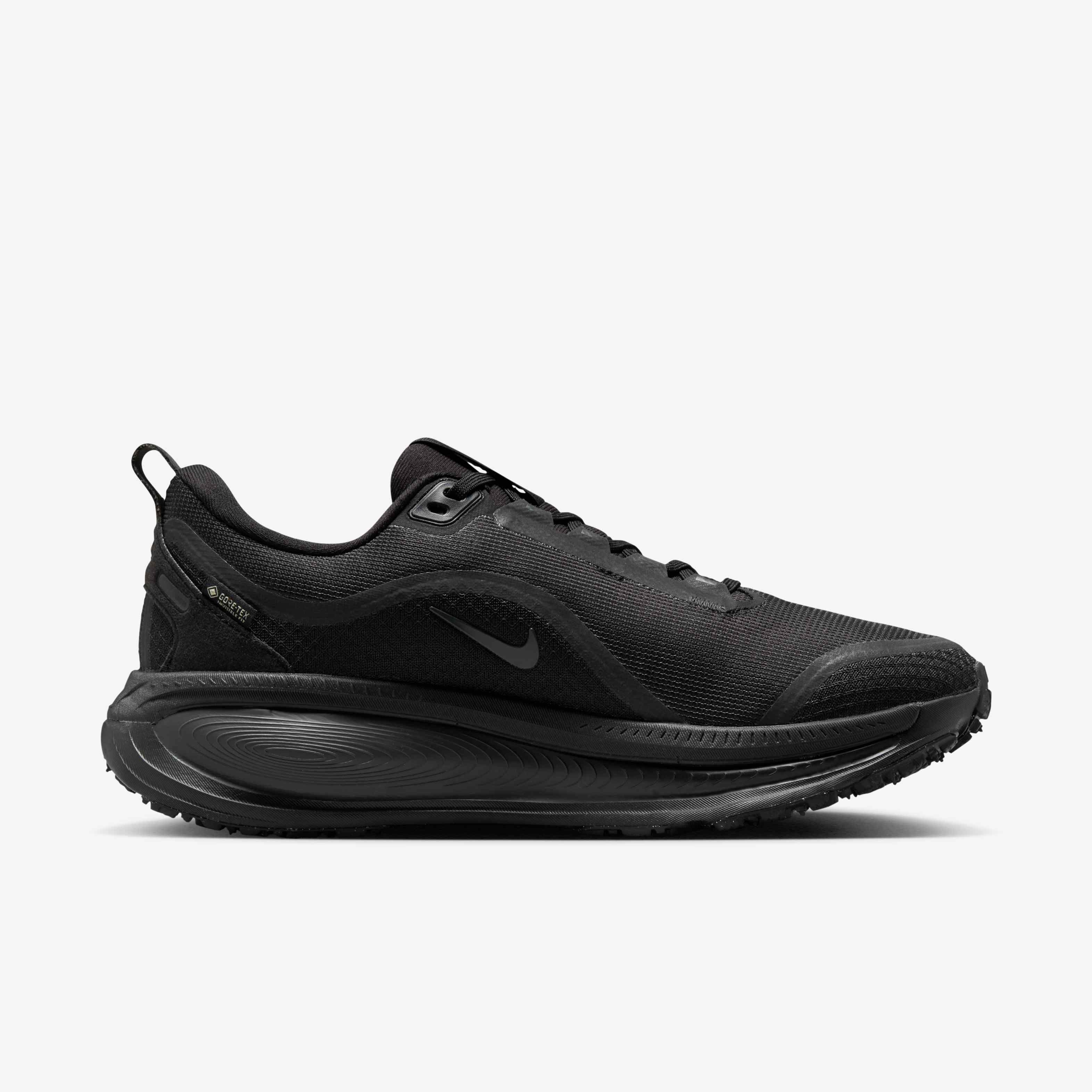 Nike Vomero 18 GORE-TEX image number 2