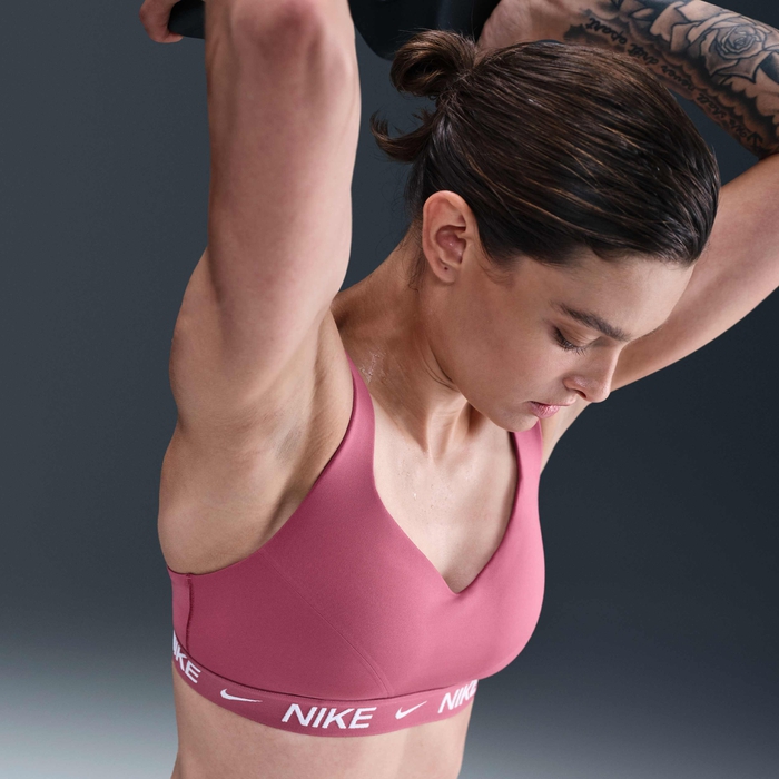 نايكي اندي بدعم عالي image number 2 نايكي اندي بدعم عالي image number 2