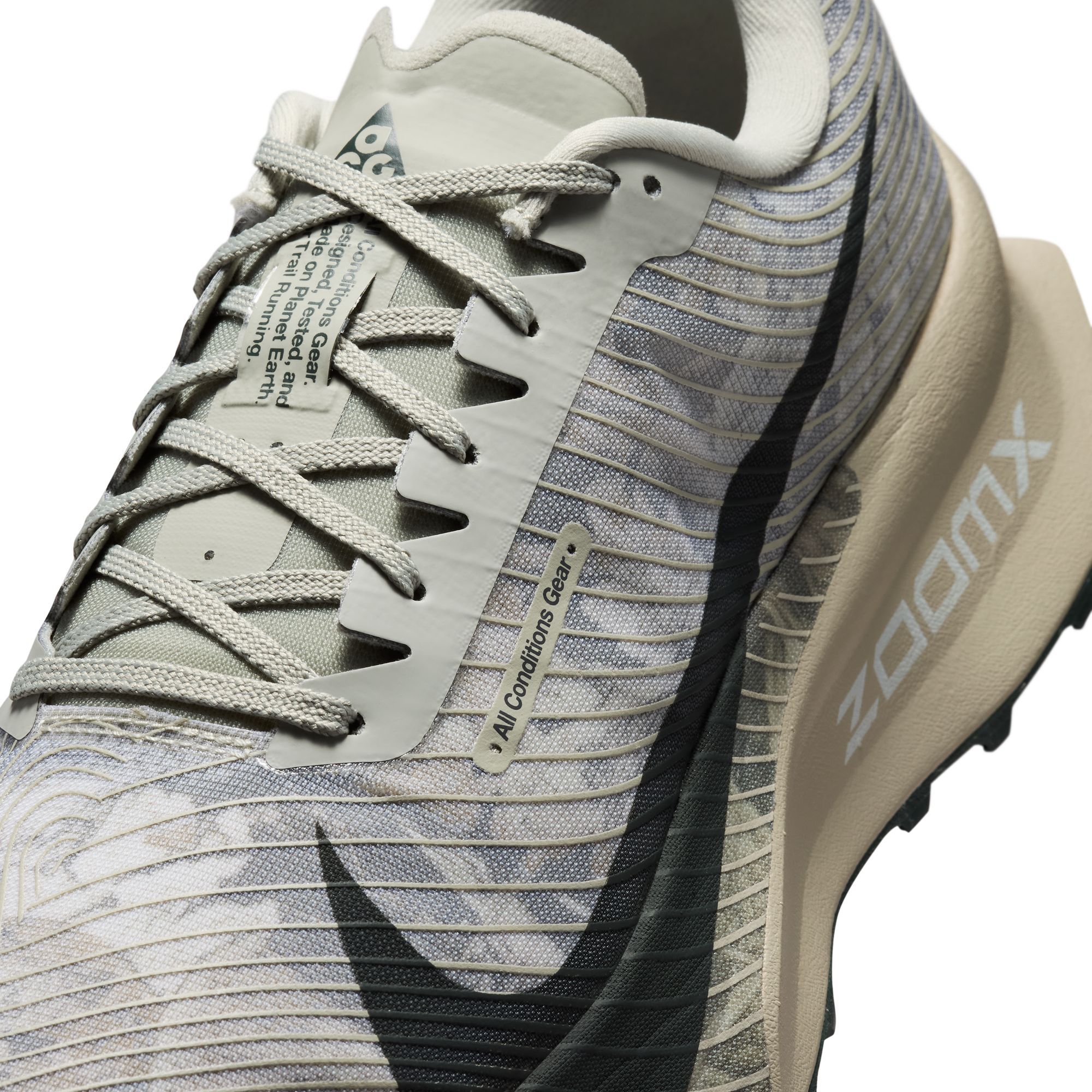 Nike ACG Ultrafly Trail image number 9