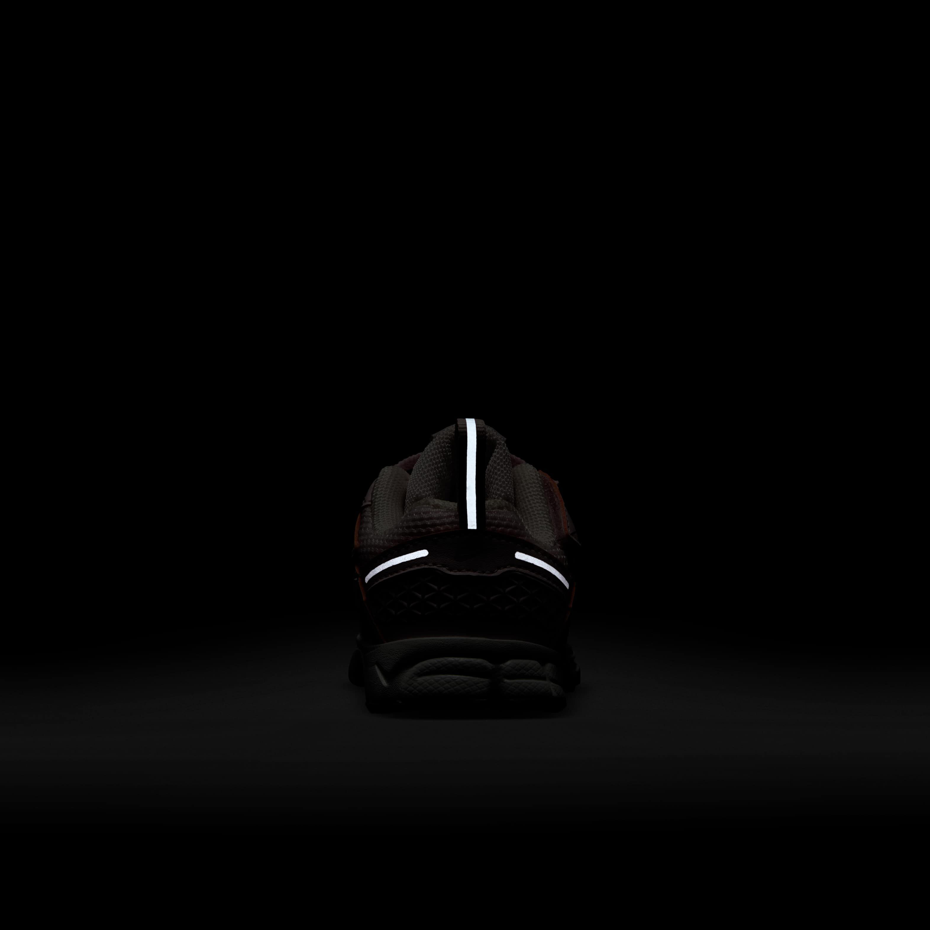 Nike Vomero 5 image number 8