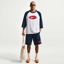 Nike Sportswear Club
