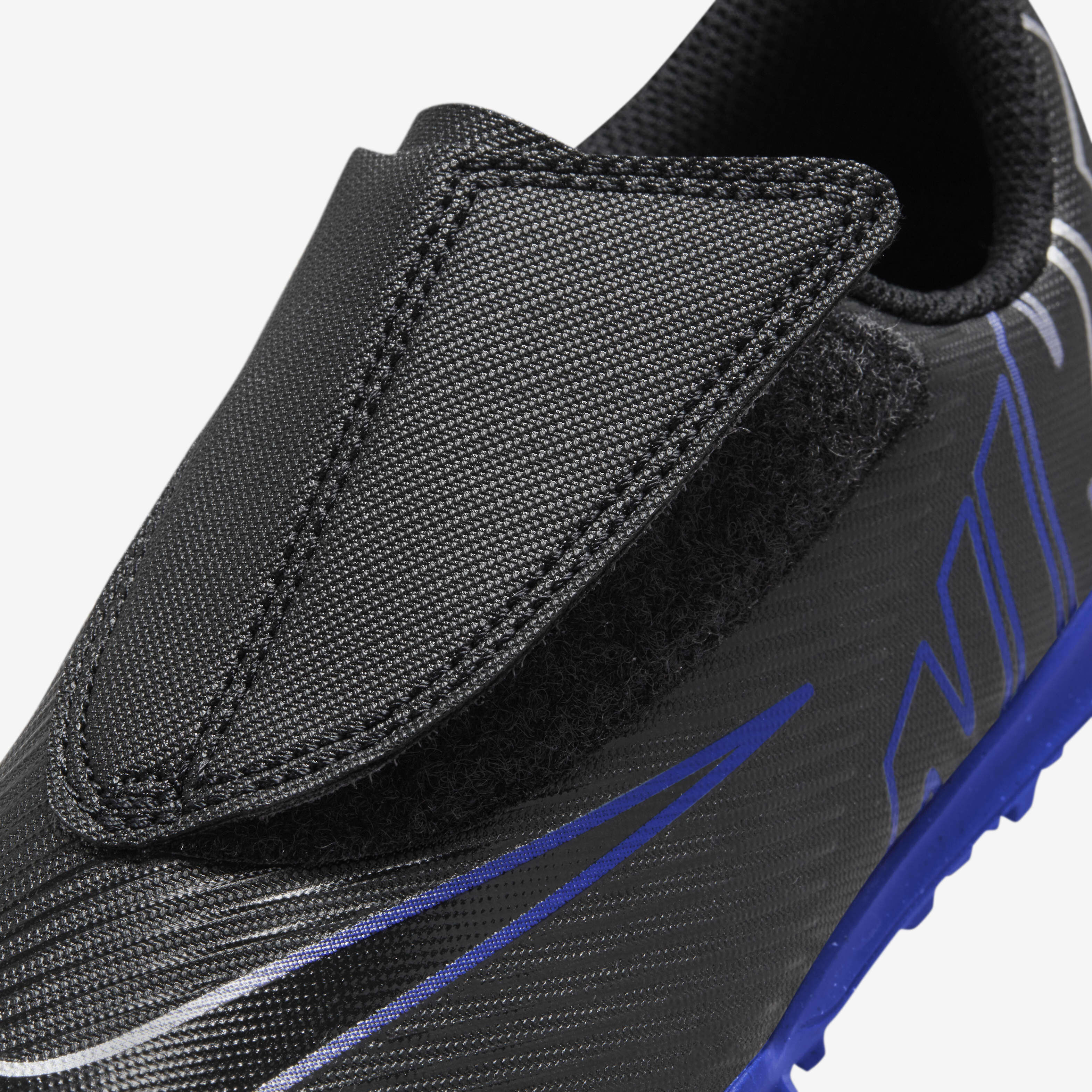 Nike Jr. Mercurial Vapor 15 Club image number 8