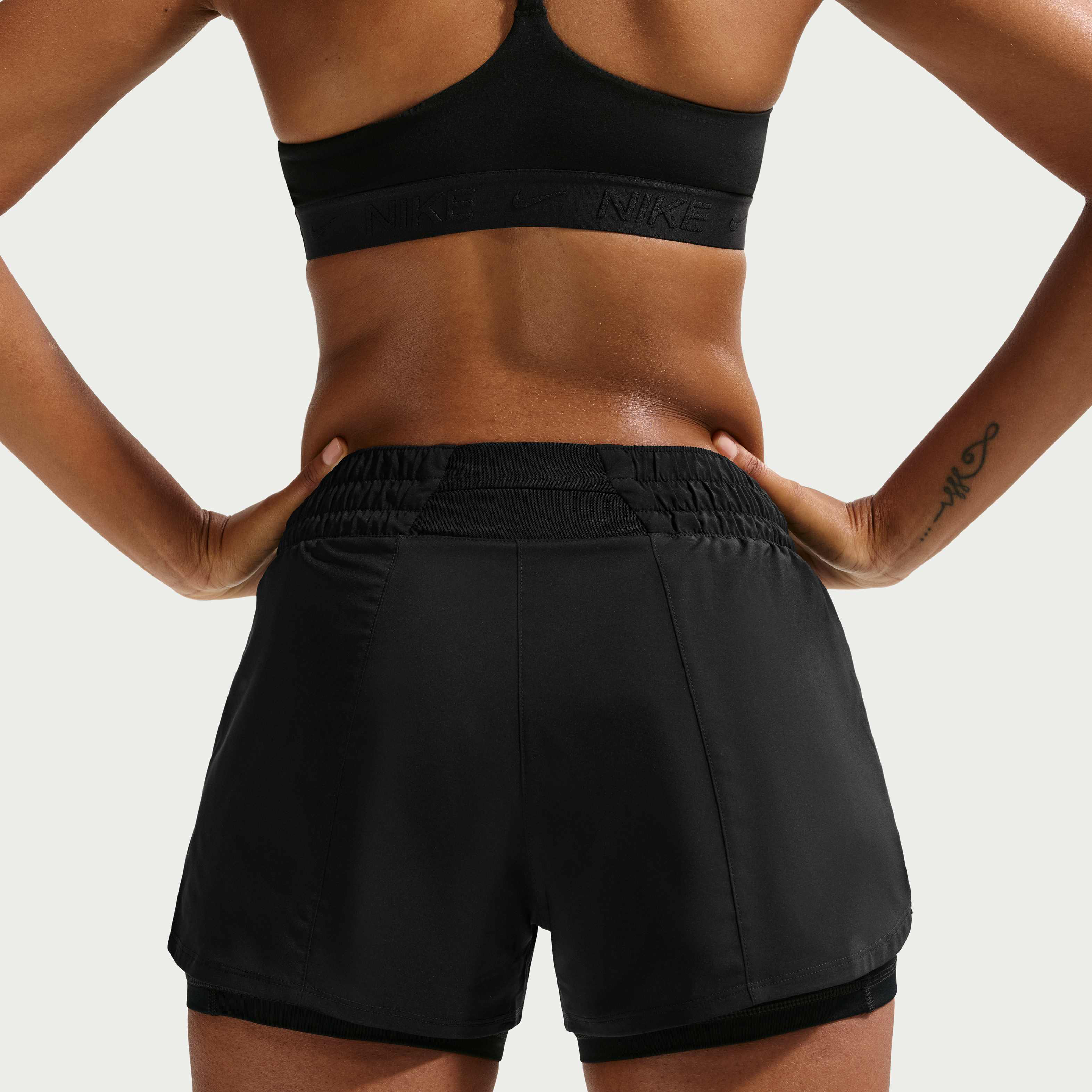 Nike One image number 2