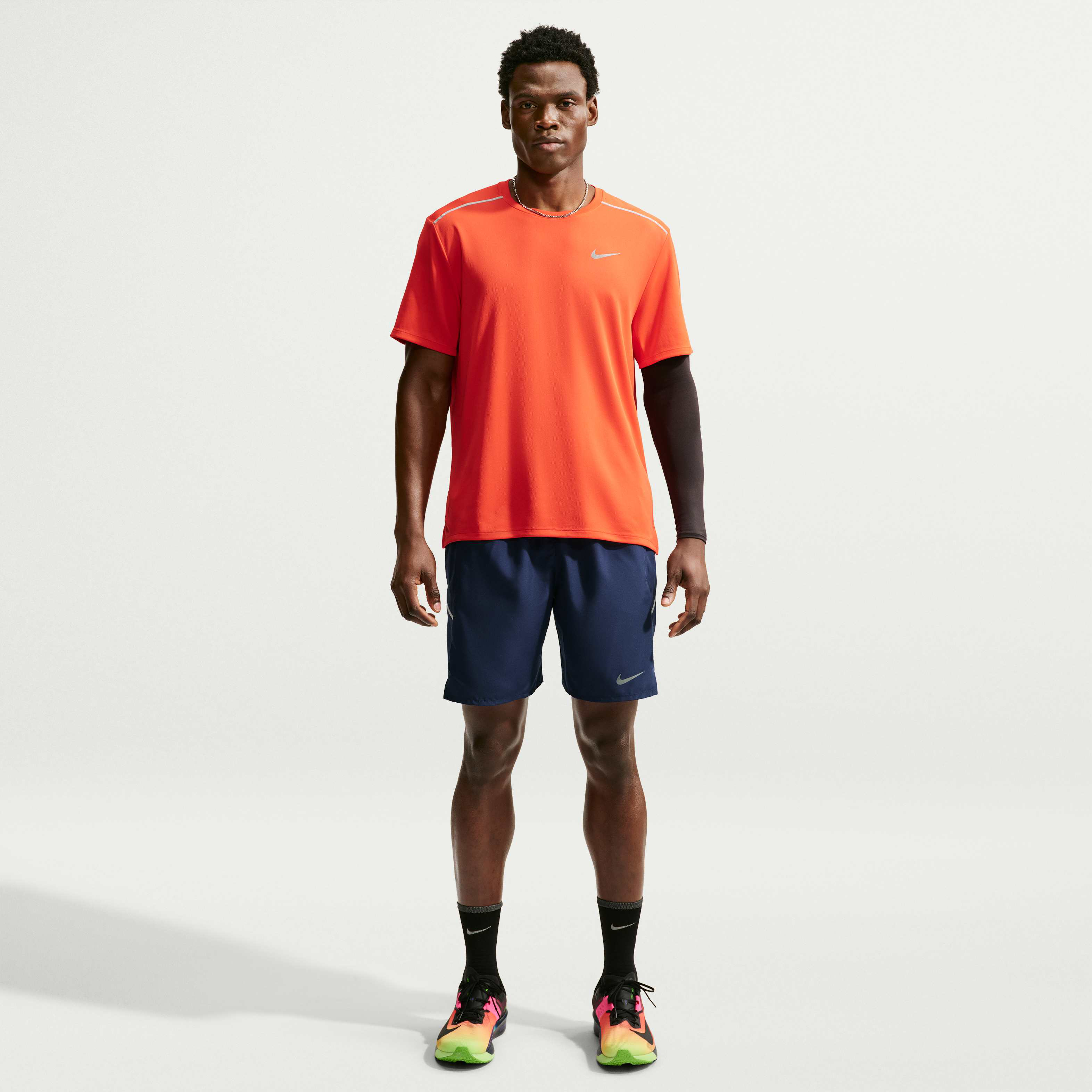 Nike Miler image number 5