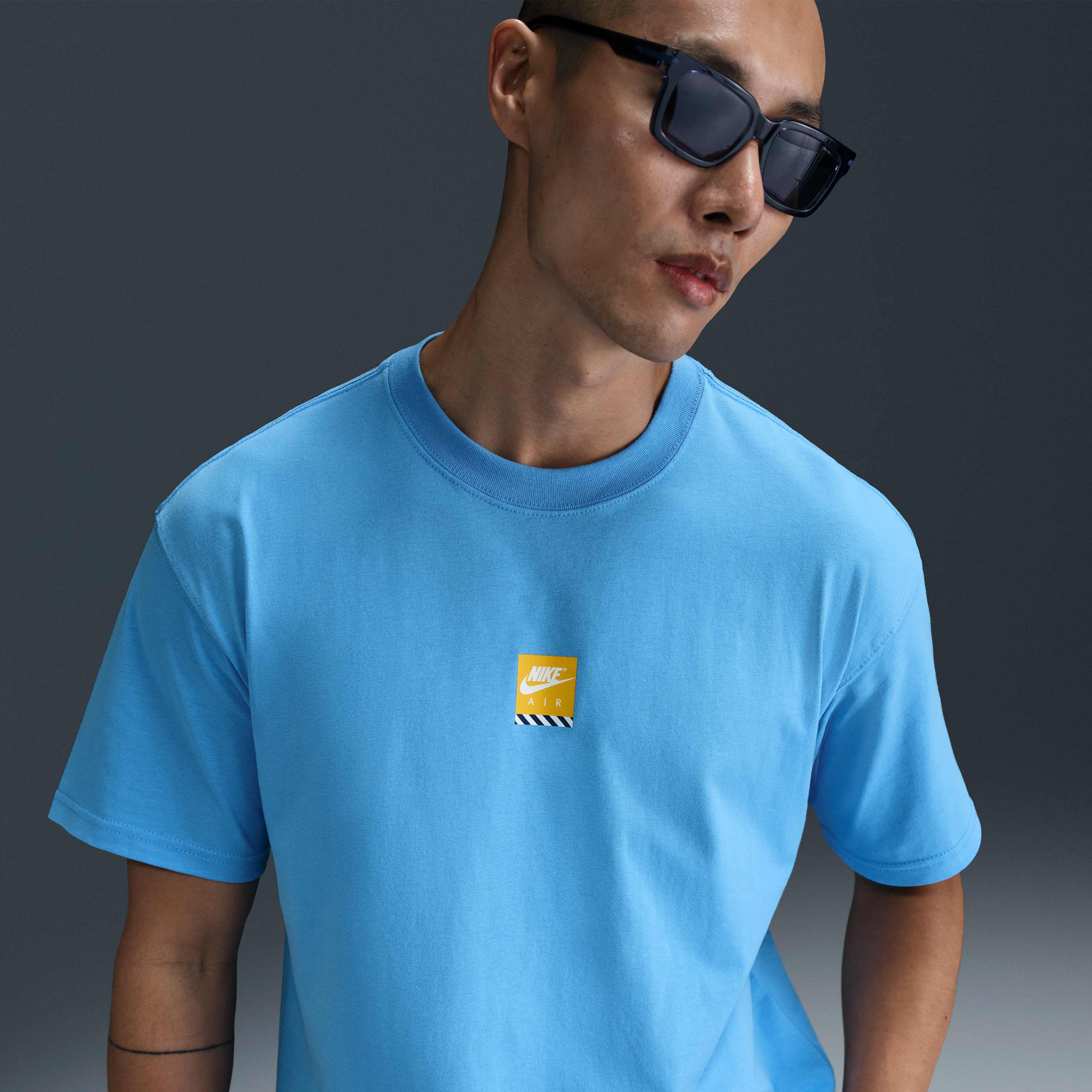 Nike Sportswear image number 0