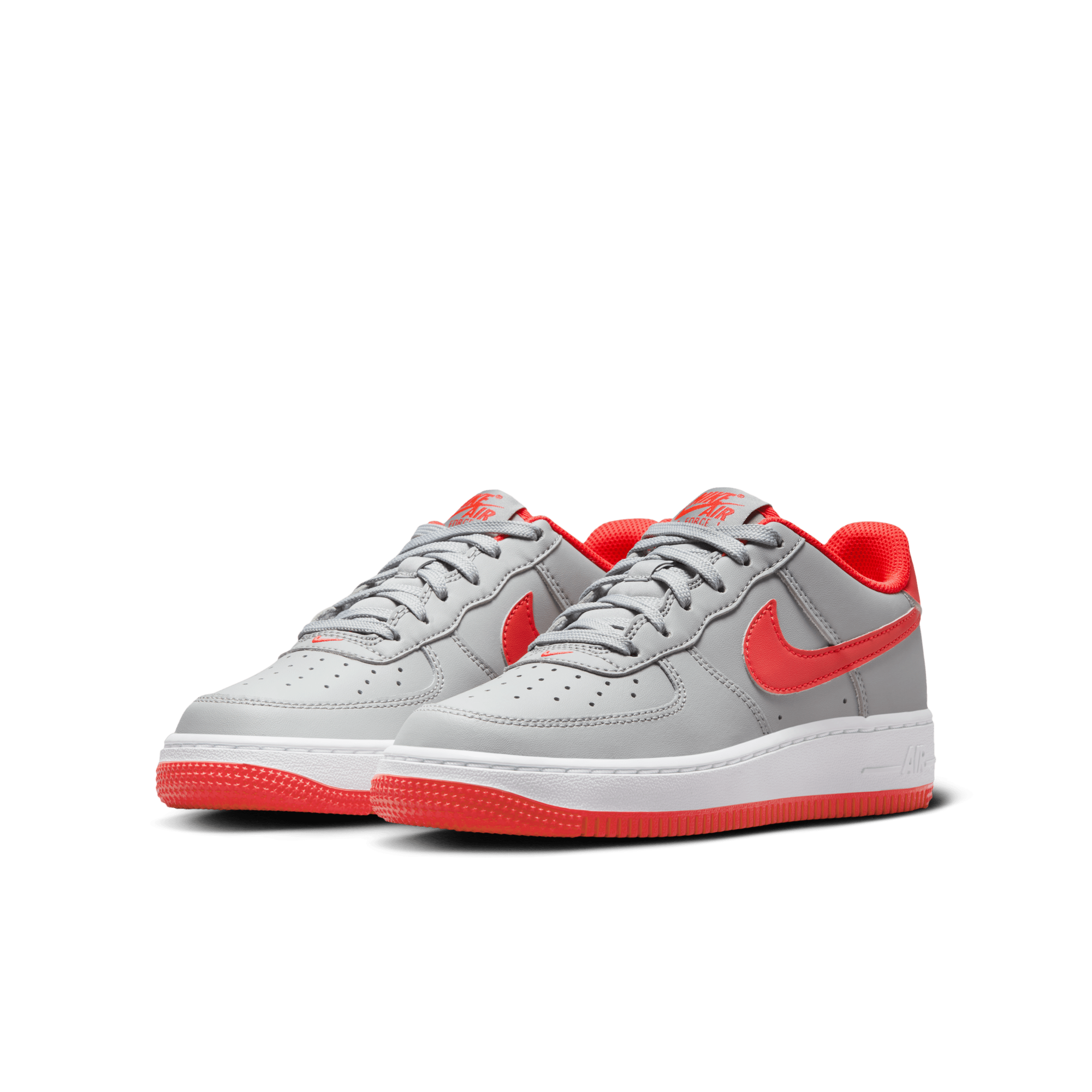 Buy Nike Air Force 1 Older Kids' Shoes | Nike UAE Official