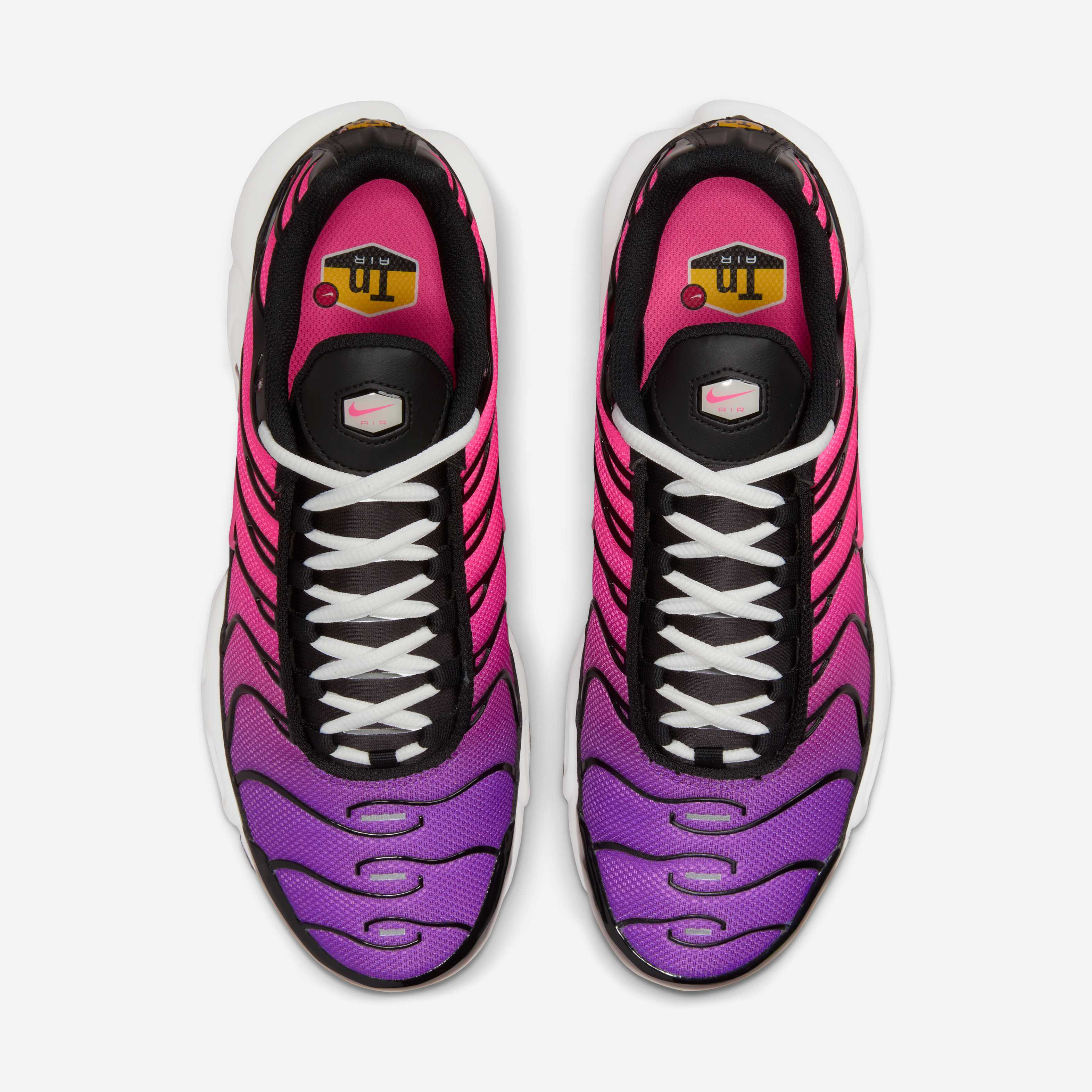 Nike Air Max Plus image number 4