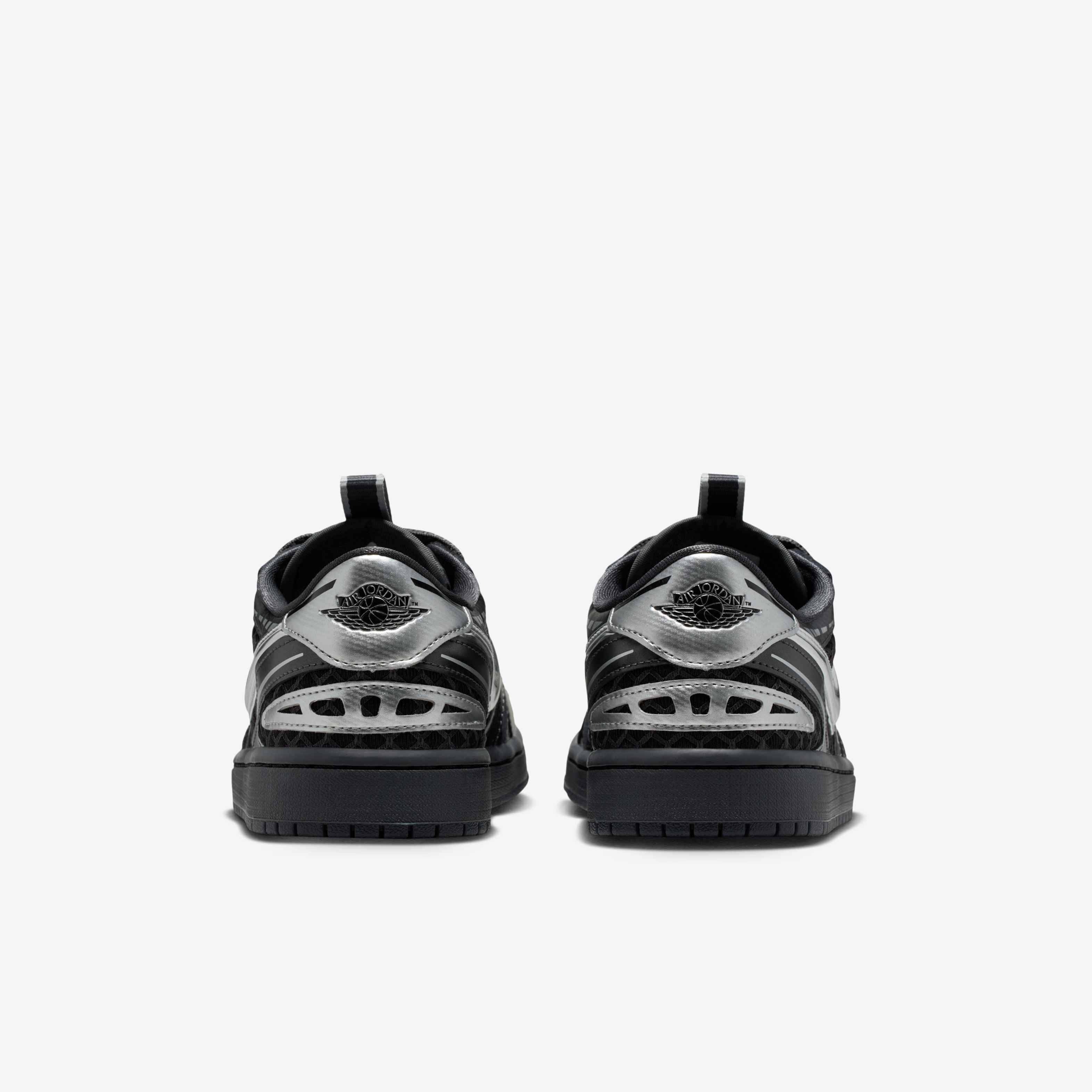 اير جوردن 1 لو ميثود اوف ميك image number 5