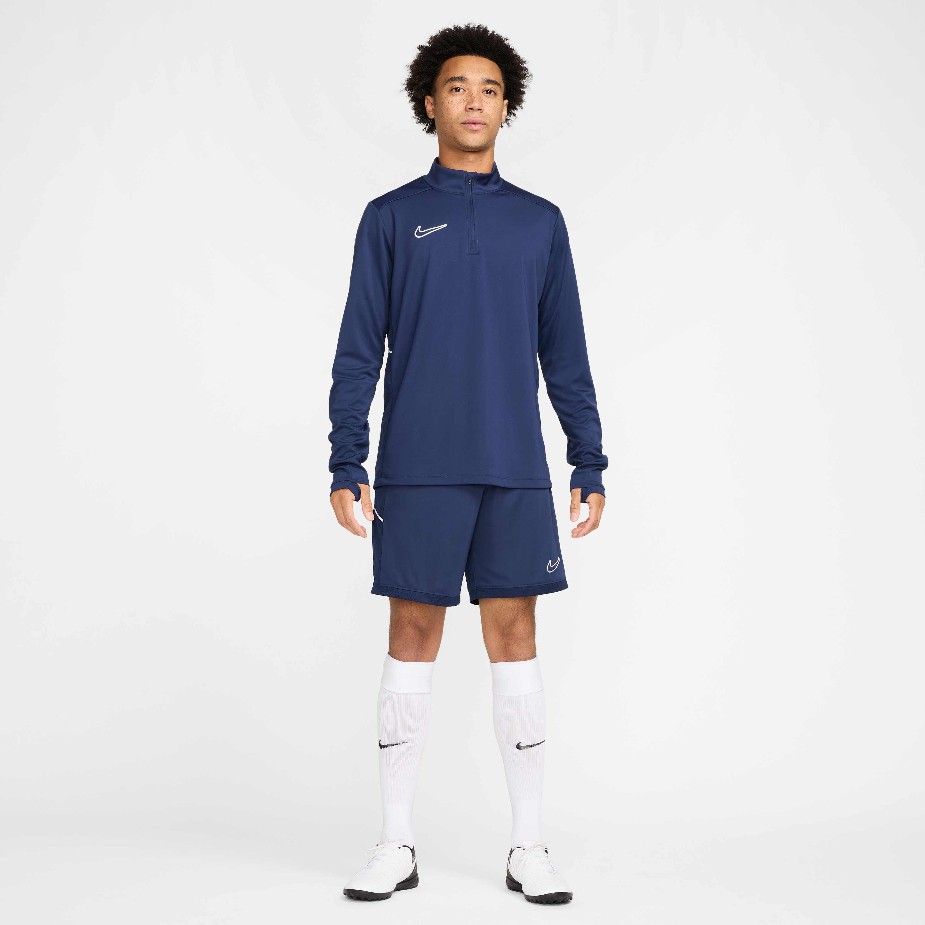 نايكي أكاديمي image number 6