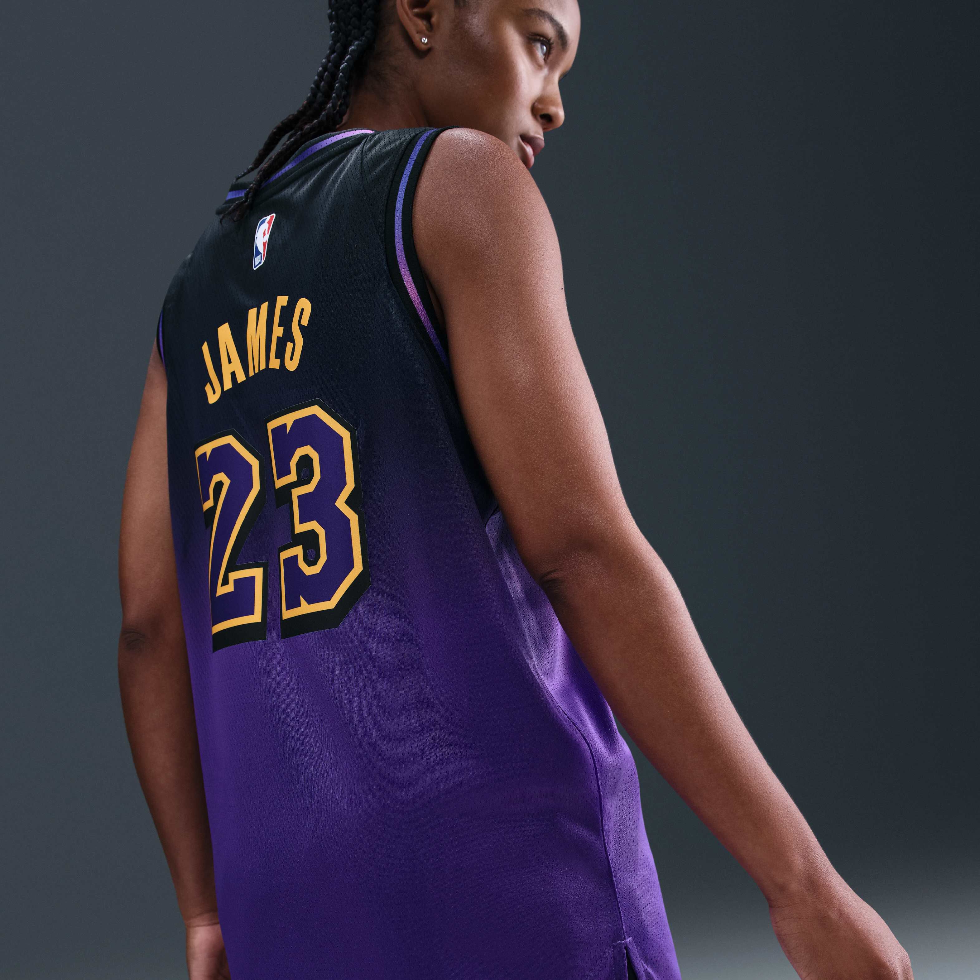 LeBron James Los Angeles Lakers 2024/25 City Edition image number 3