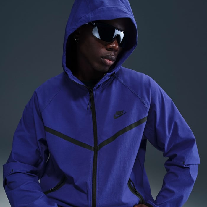 Nike Tech image number 2 Nike Tech image number 2