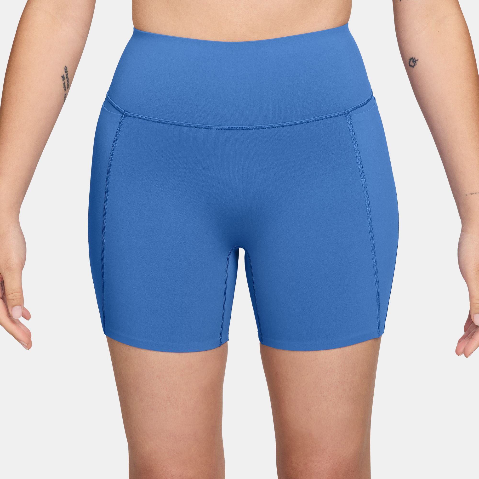 Nike Universa image number 0