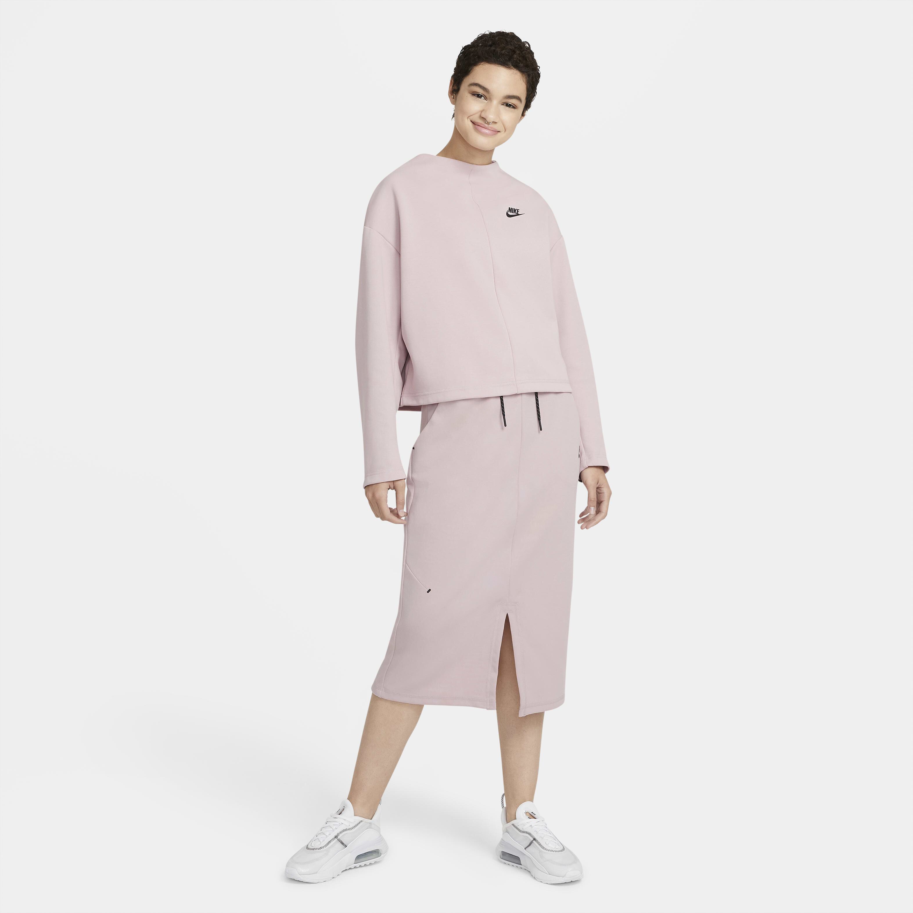 نايكي سبورتسوير تك فليس image number 5