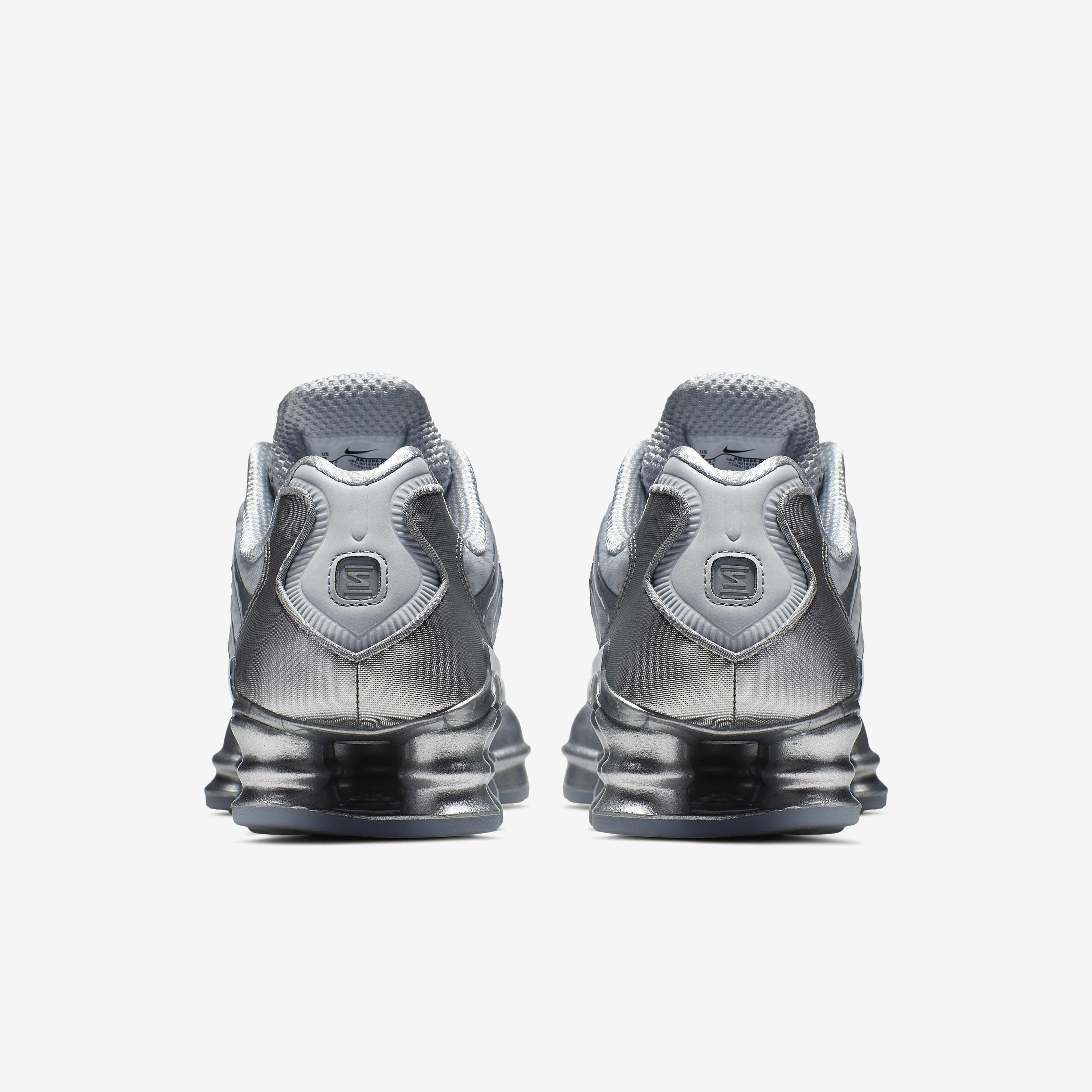 Little girls nike shox best sale