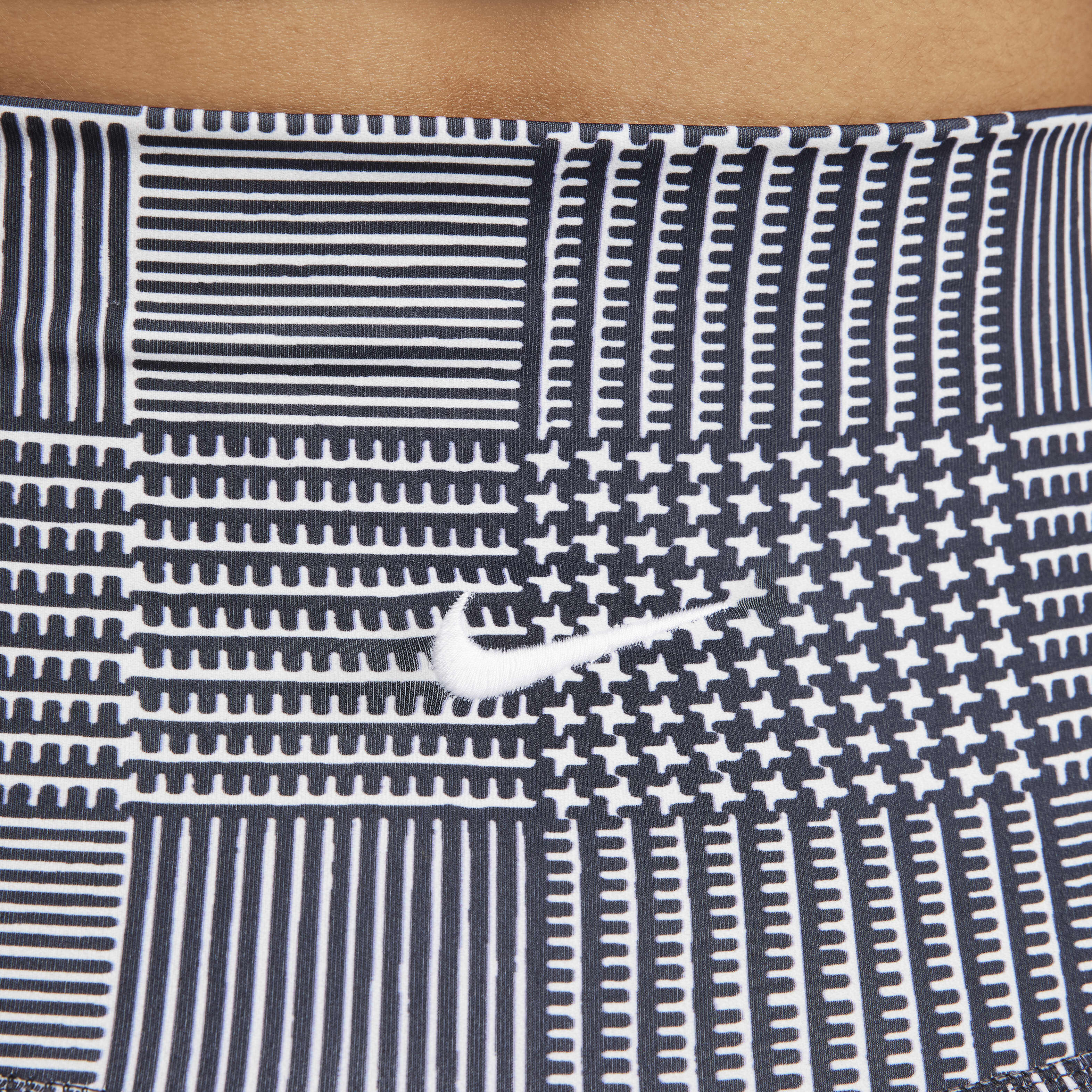 نايكي يوغا image number 3