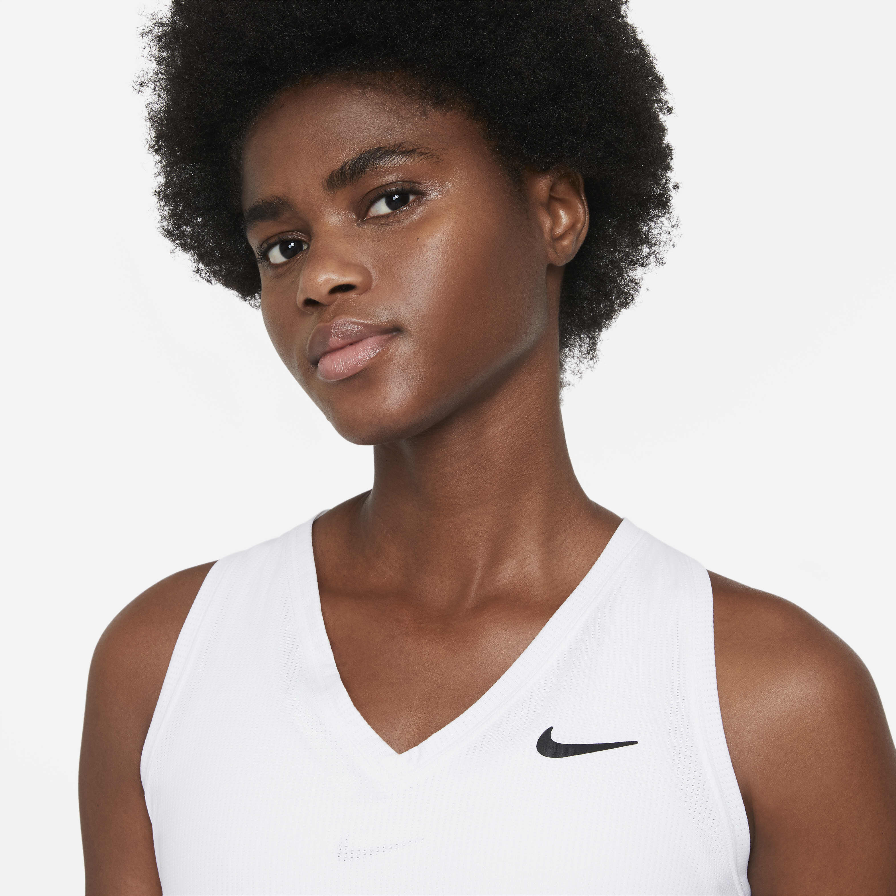 NikeCourt Victory image number 2
