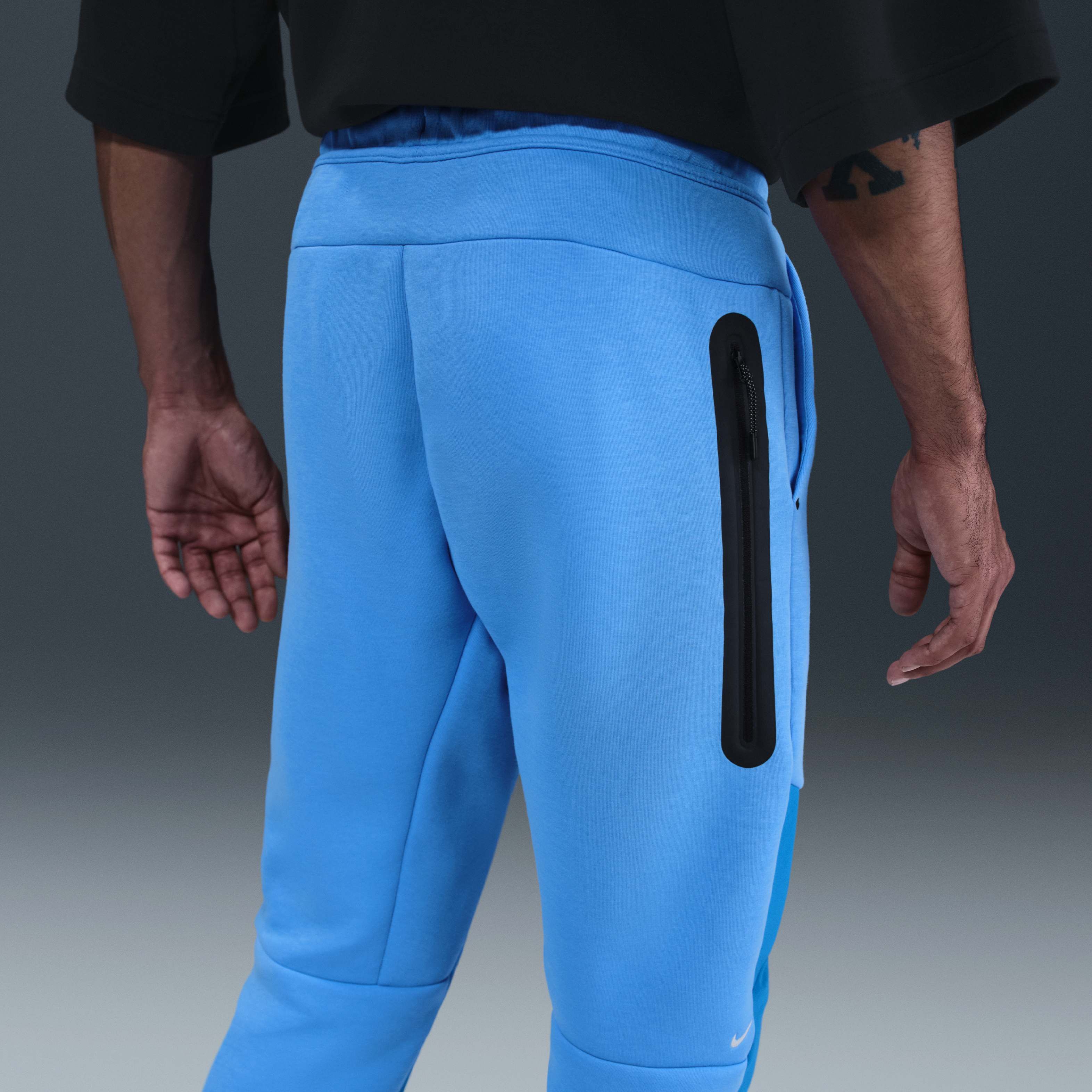 Nike Tech image number 2