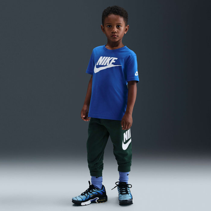 Nike image number 6 Nike image number 6