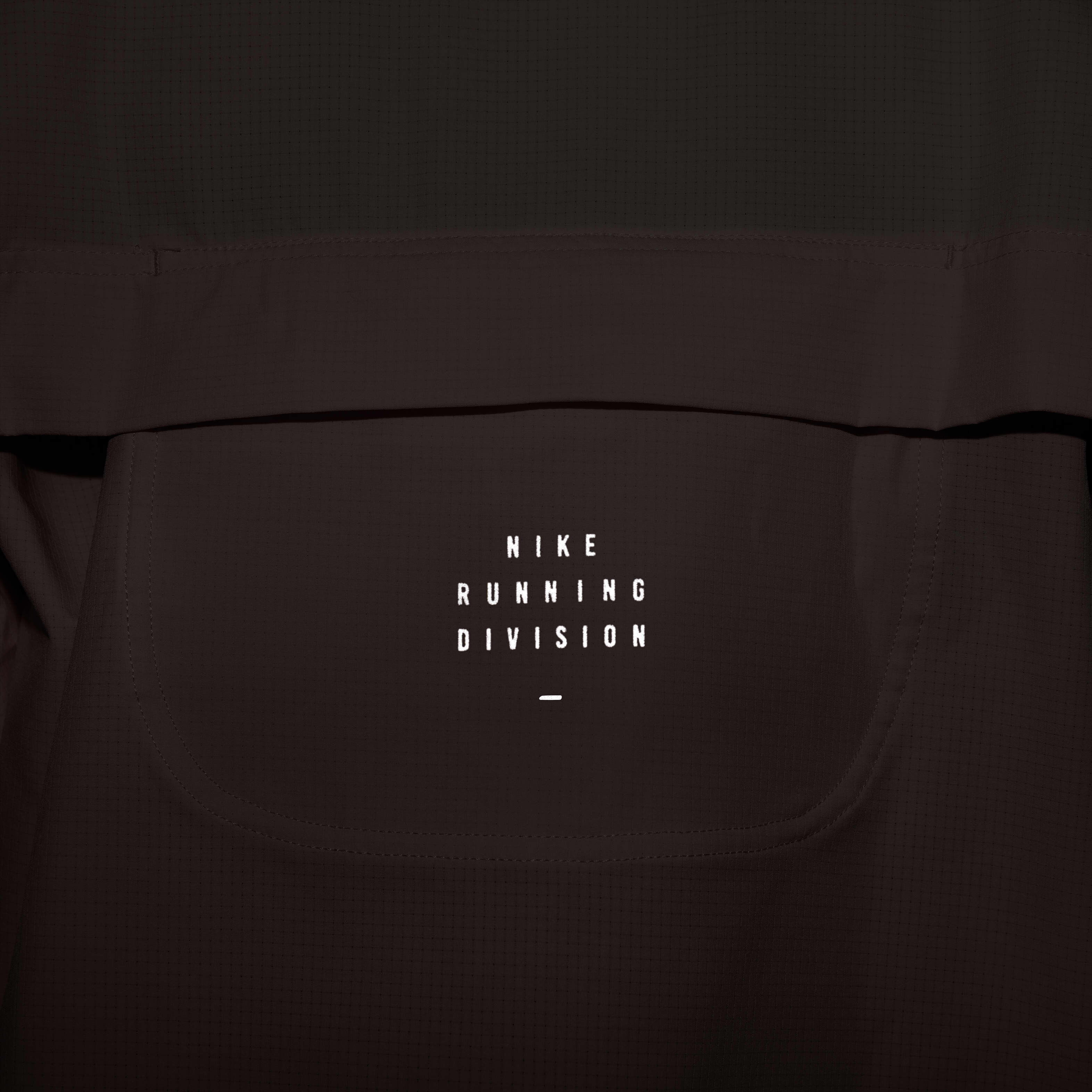 Nike Dri-FIT Run Division image number 8