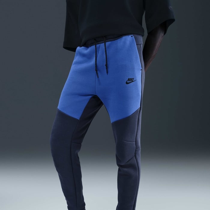 Nike Tech image number 1 Nike Tech image number 1
