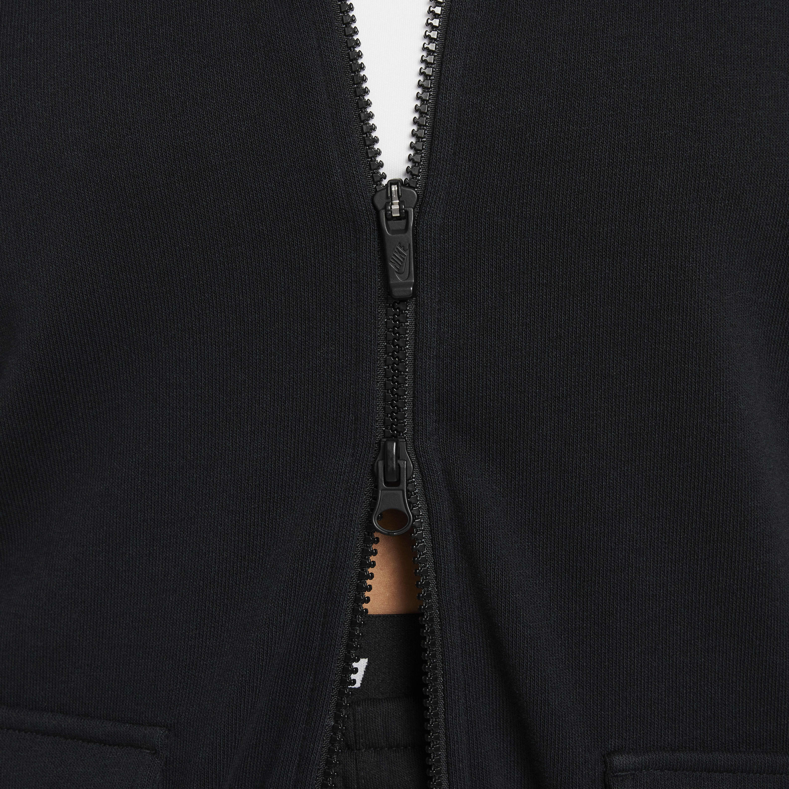 نايكي سبورتسوير image number 3