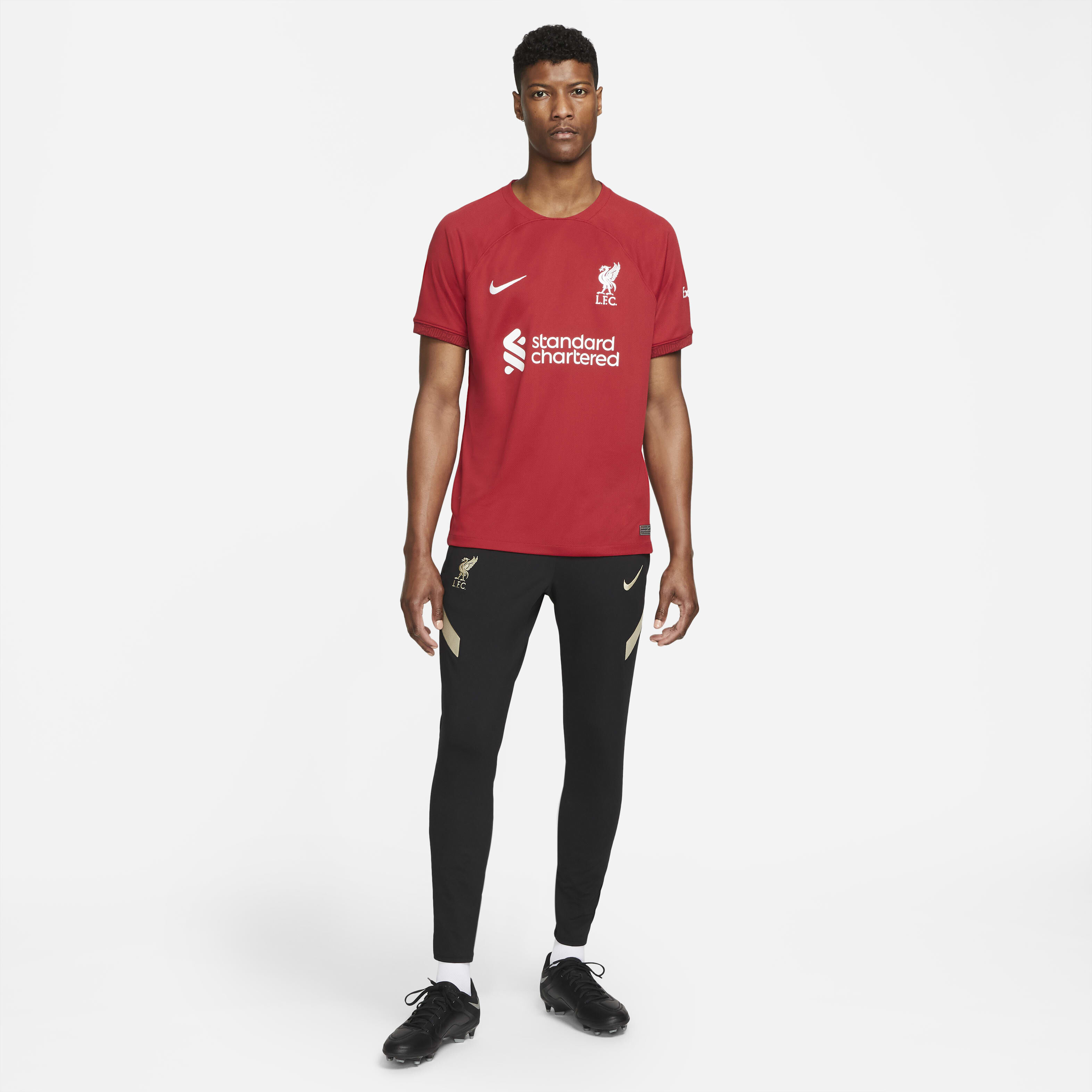 Buy Liverpool F.C. 2022/23 Stadium Home Men's Nike Dri-FIT
