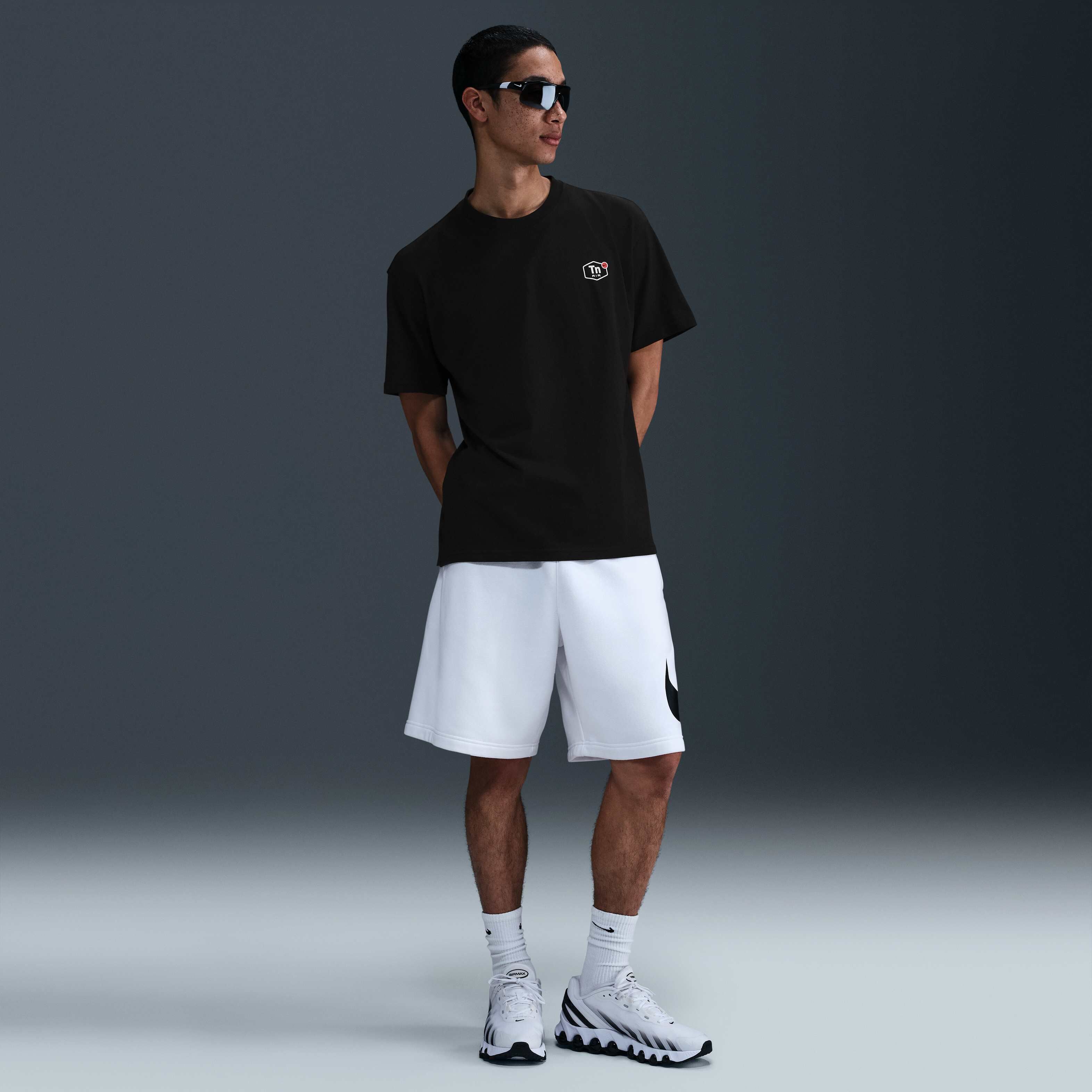 نايكي سبورتسوير image number 3