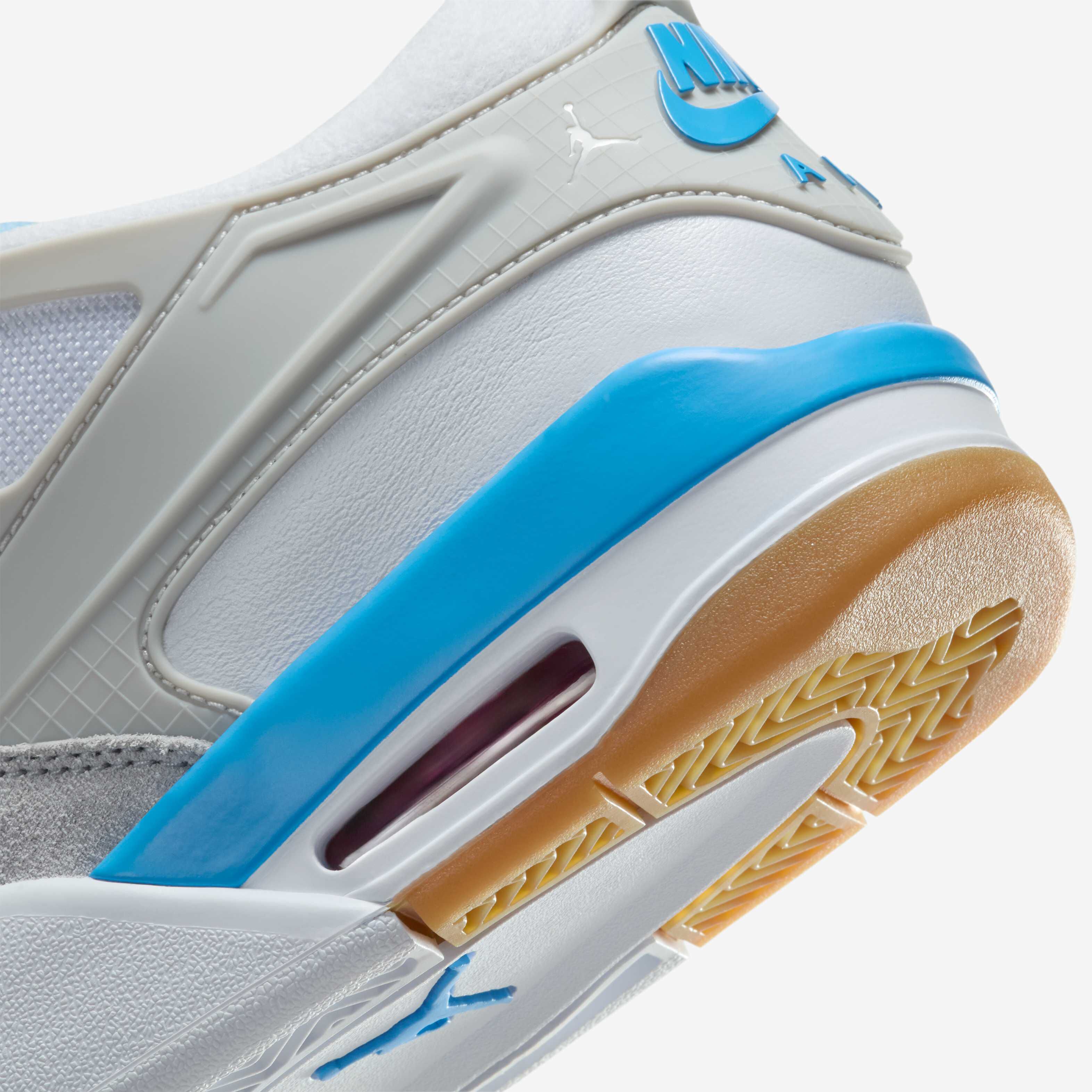 Air Jordan 4 RM image number 7