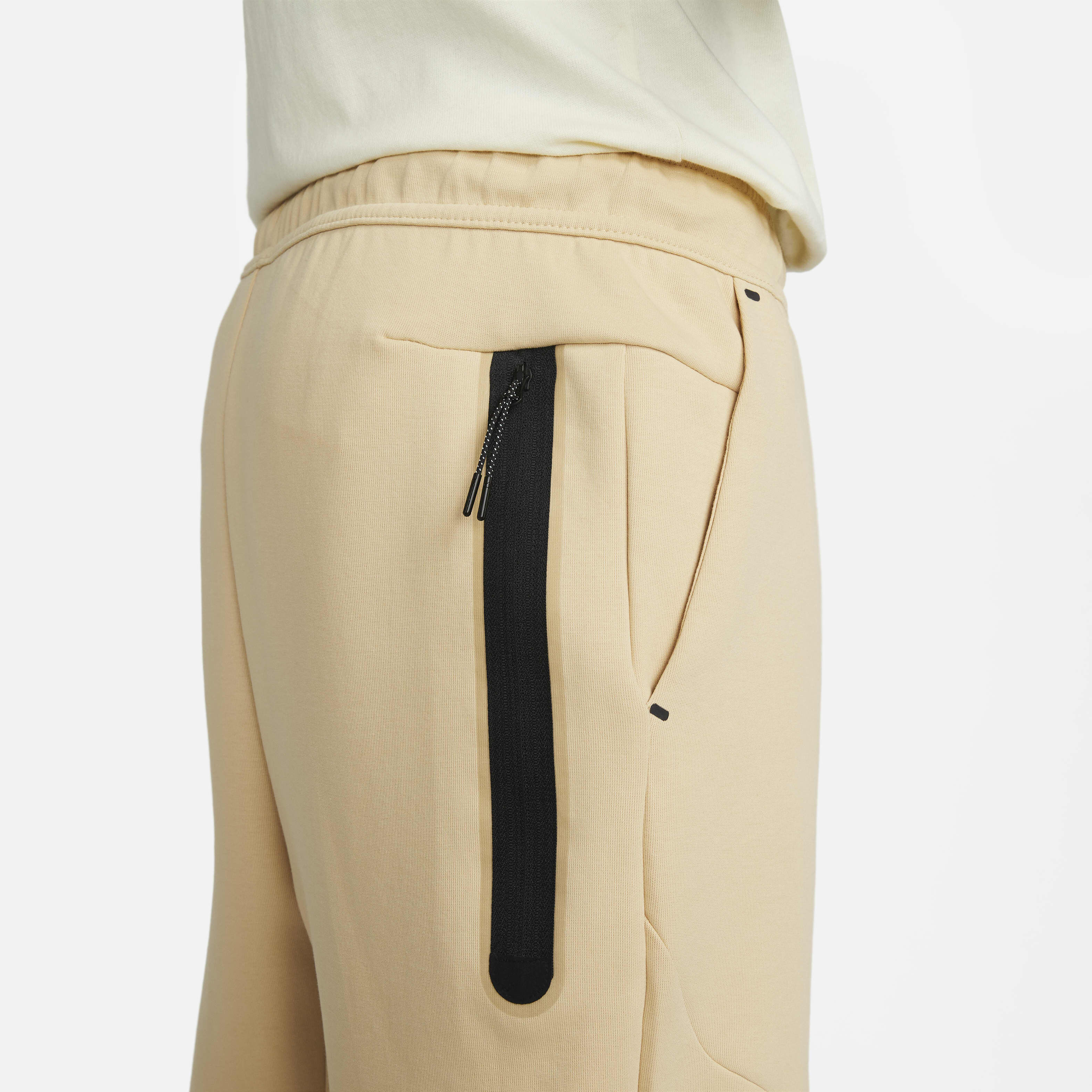 نايكي سبورتسوير تَك فليس image number 3