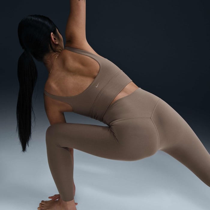 نايكي زينفي image number 2 نايكي زينفي image number 2