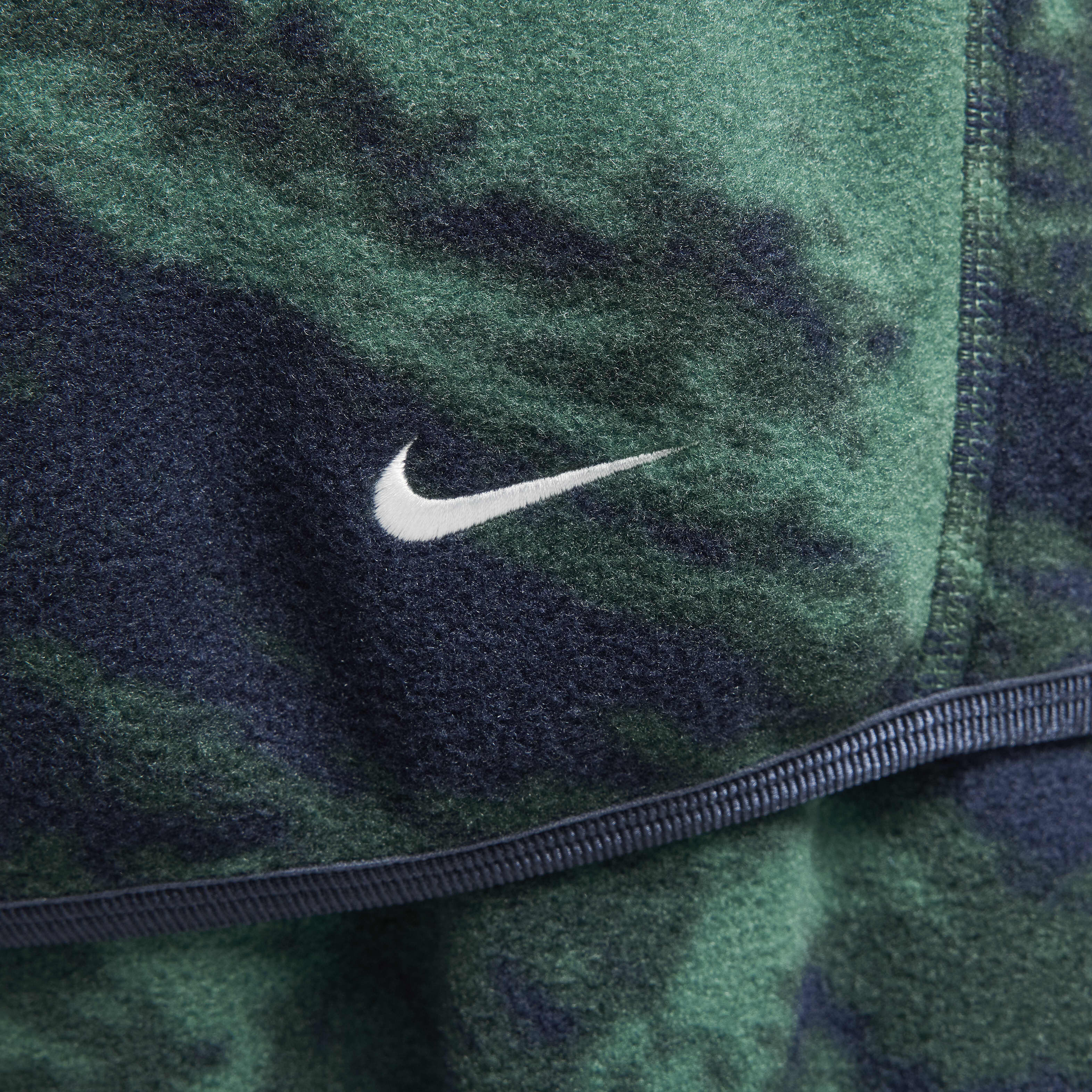 Nike ACG 'Wolf Tree' image number 5