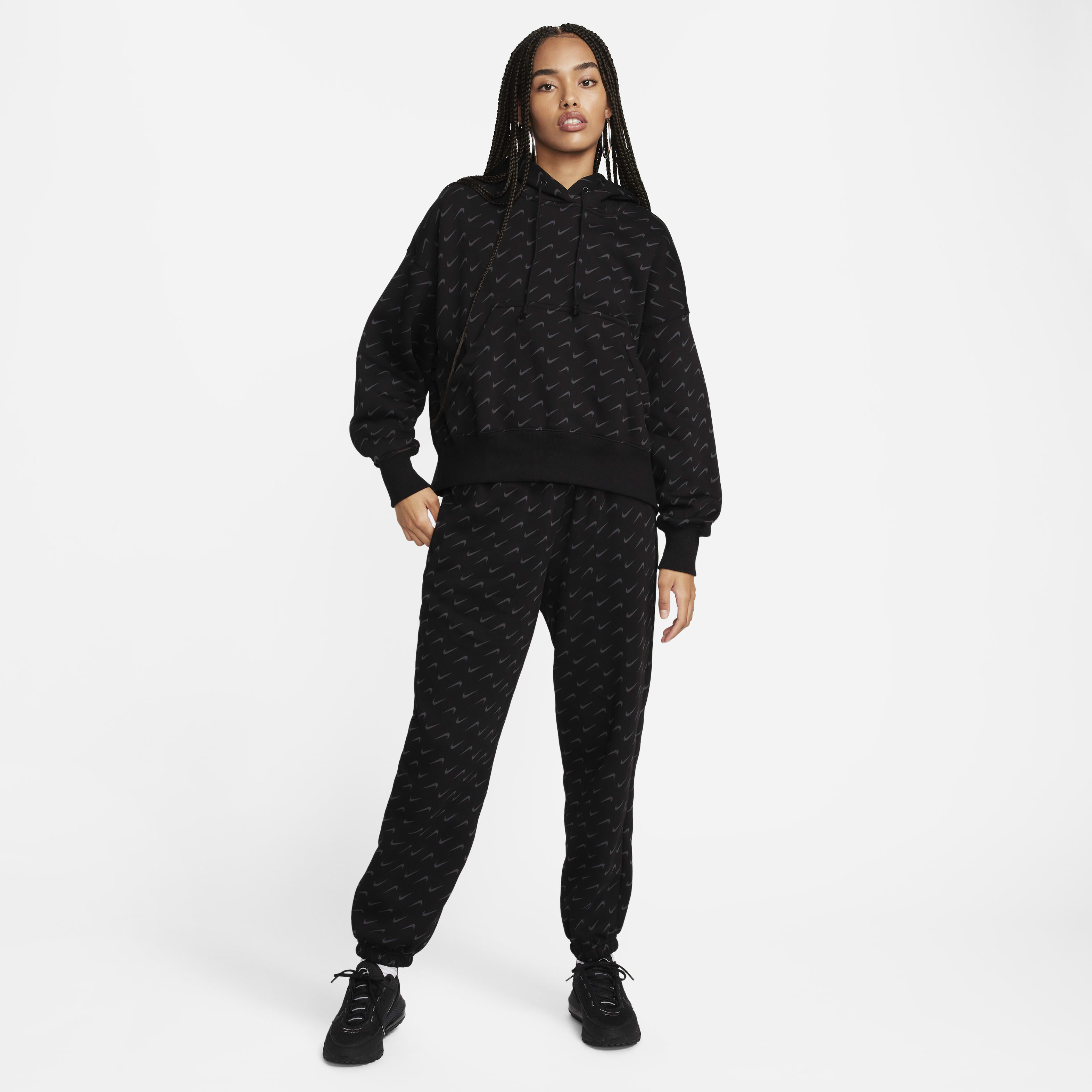 نايكي سبورتسوير فينكس فليس image number 8