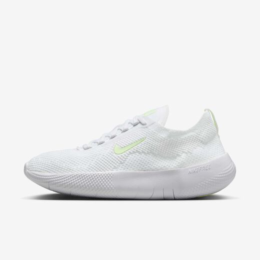 نايكي فري 2025