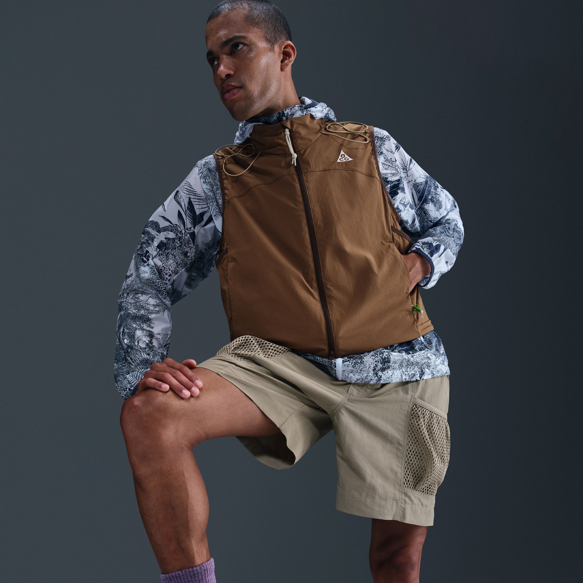 Nike ACG "Death Bloom" image number 10