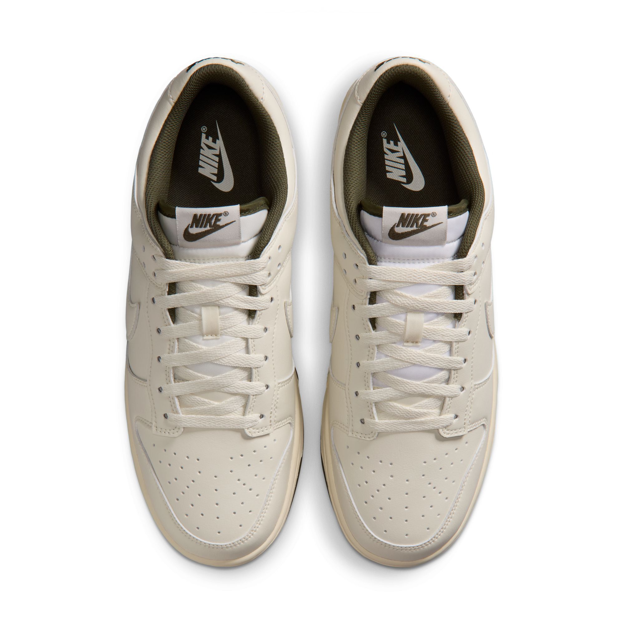 Nike Dunk Low Retro image number 3