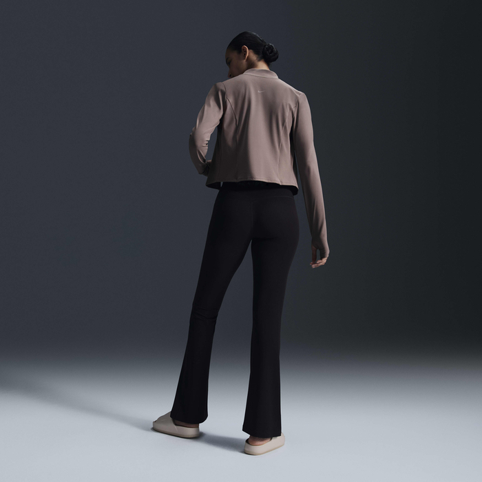 Nike Zenvy image number 4 Nike Zenvy image number 4