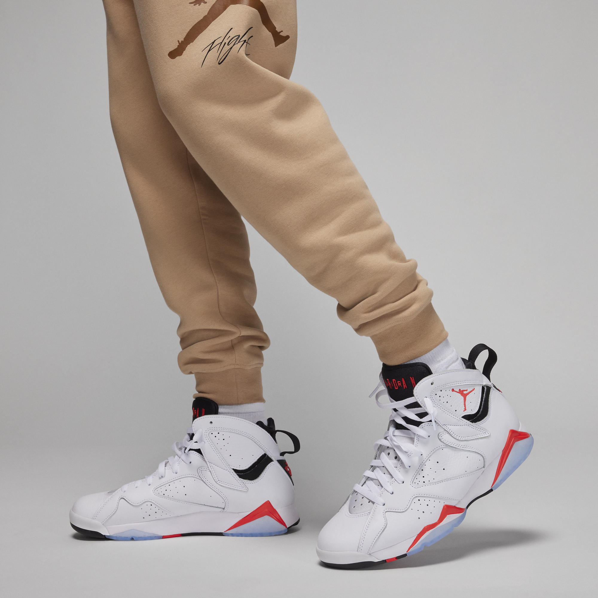 Jordan joggers outfit sales