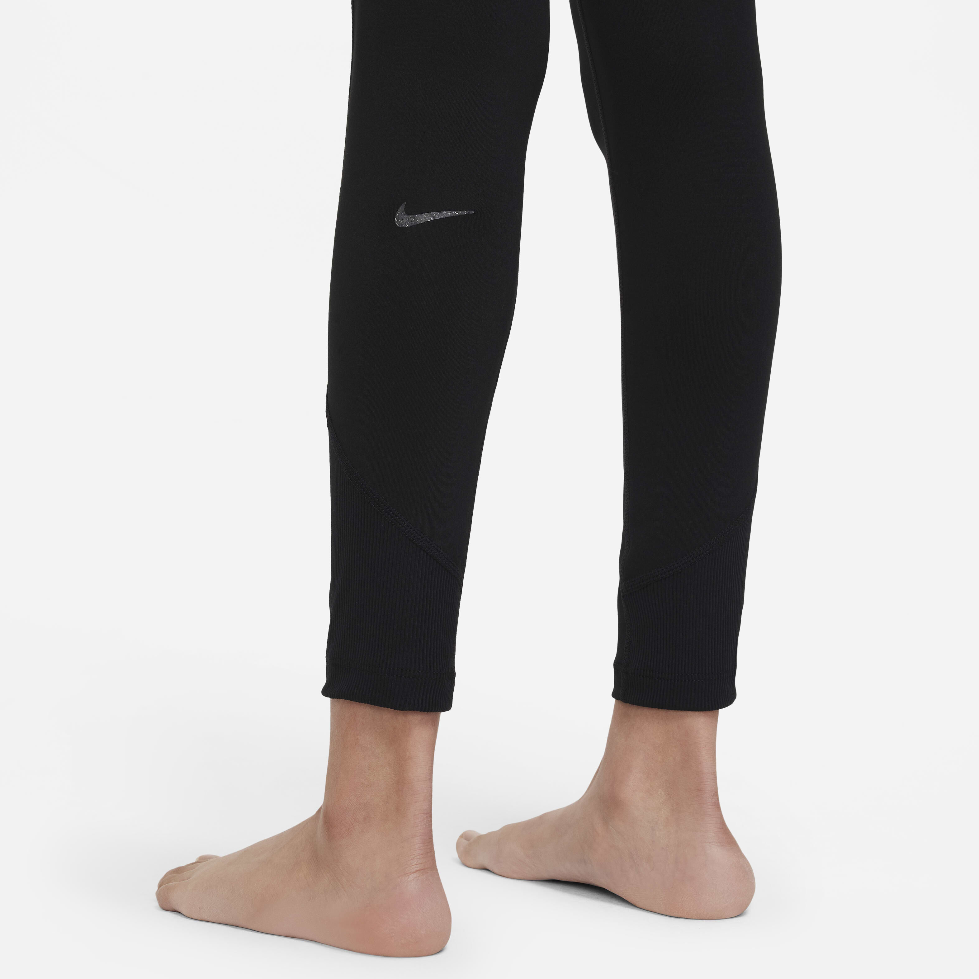 Nike Yoga Dri-FIT image number 3