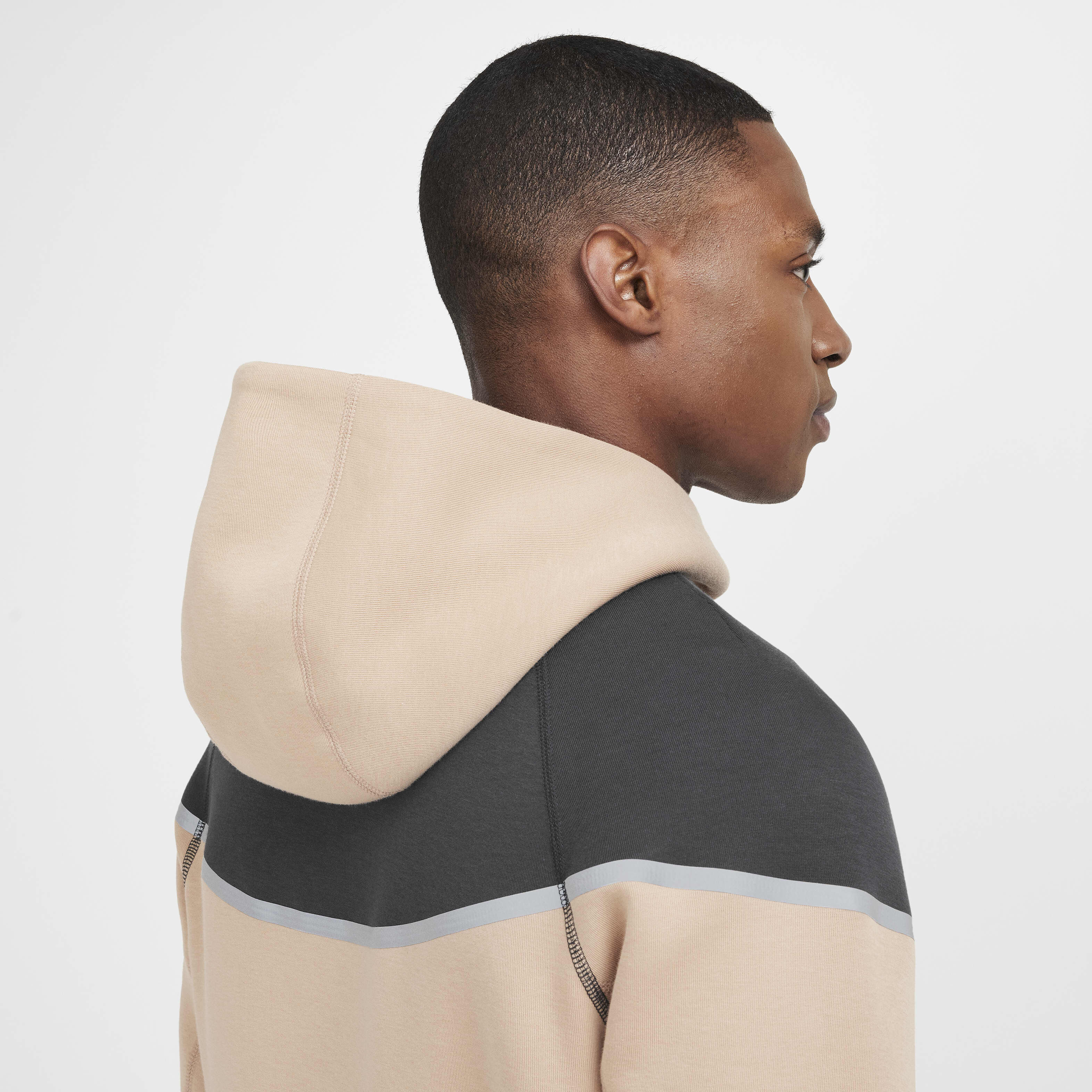Nike Tech Windrunner image number 6