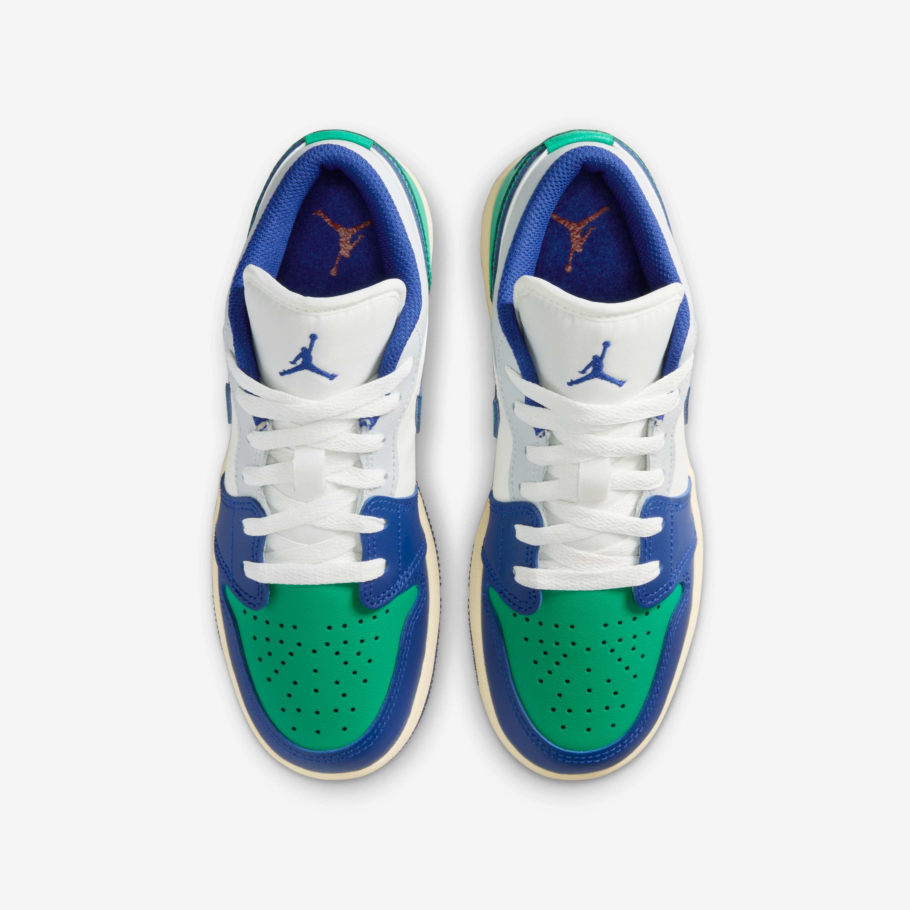 اير جوردن 1 لو image number 3