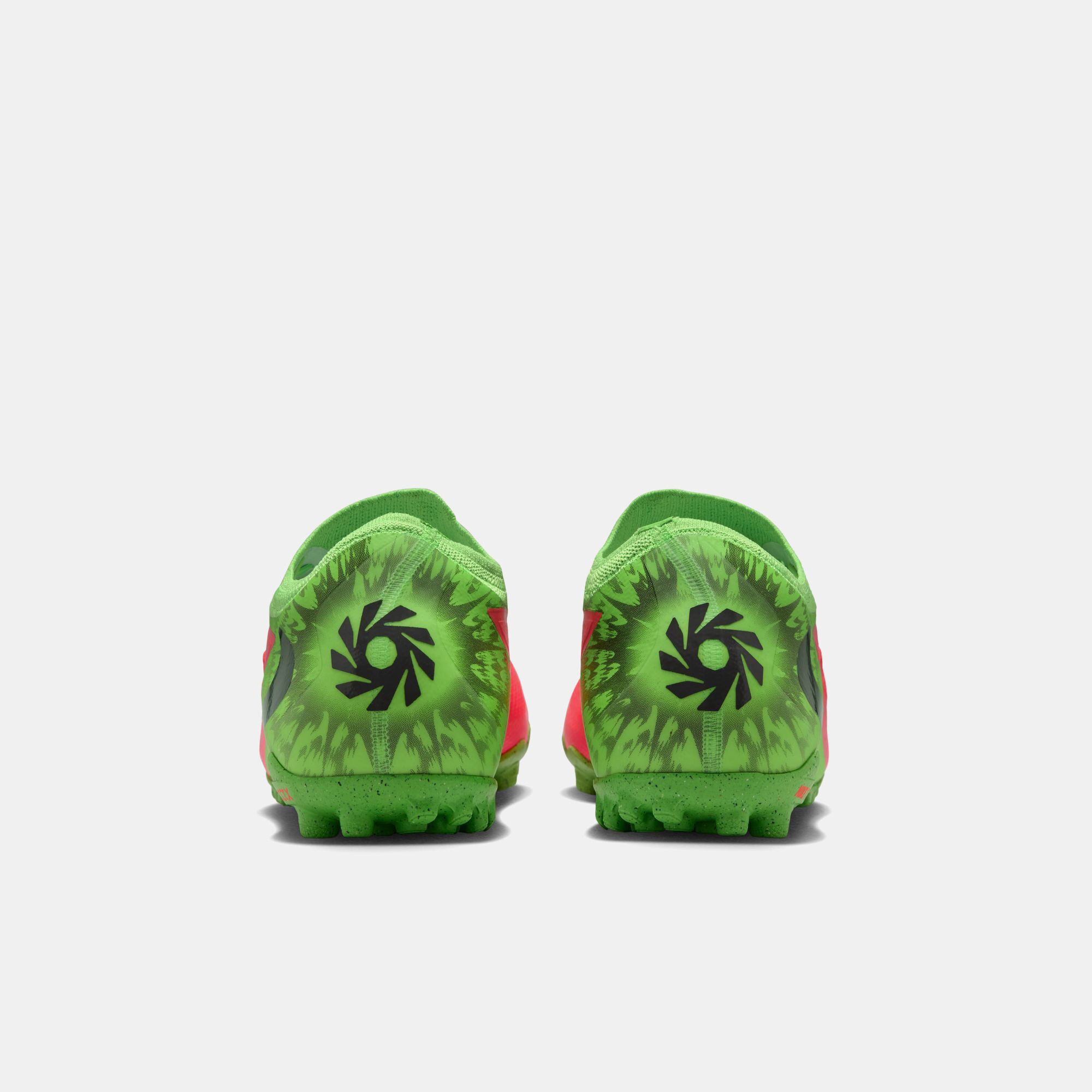 Nike Phantom 6 Low Pro 'Erling Haaland' image number 1