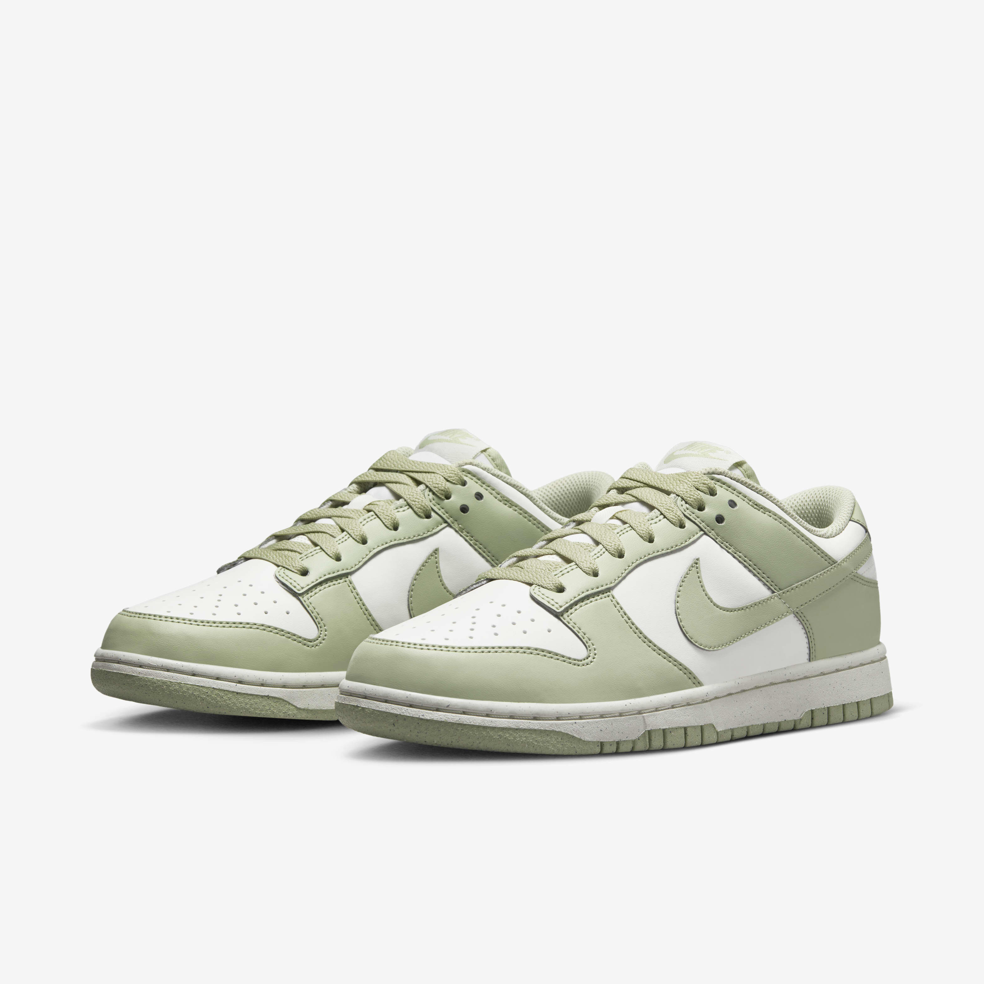 Nike Dunk Low image number 5