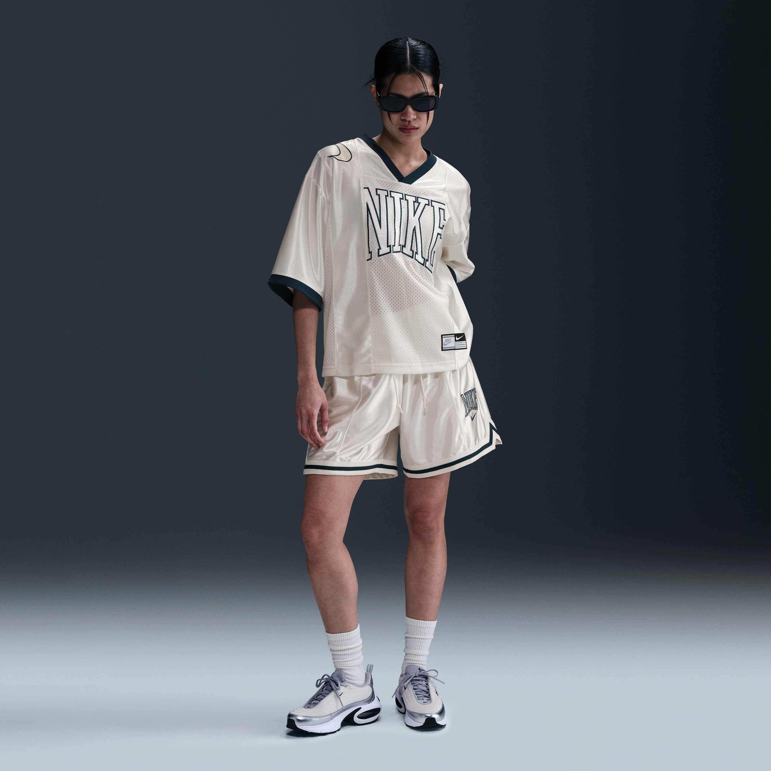 Nike Sportswear image number 3