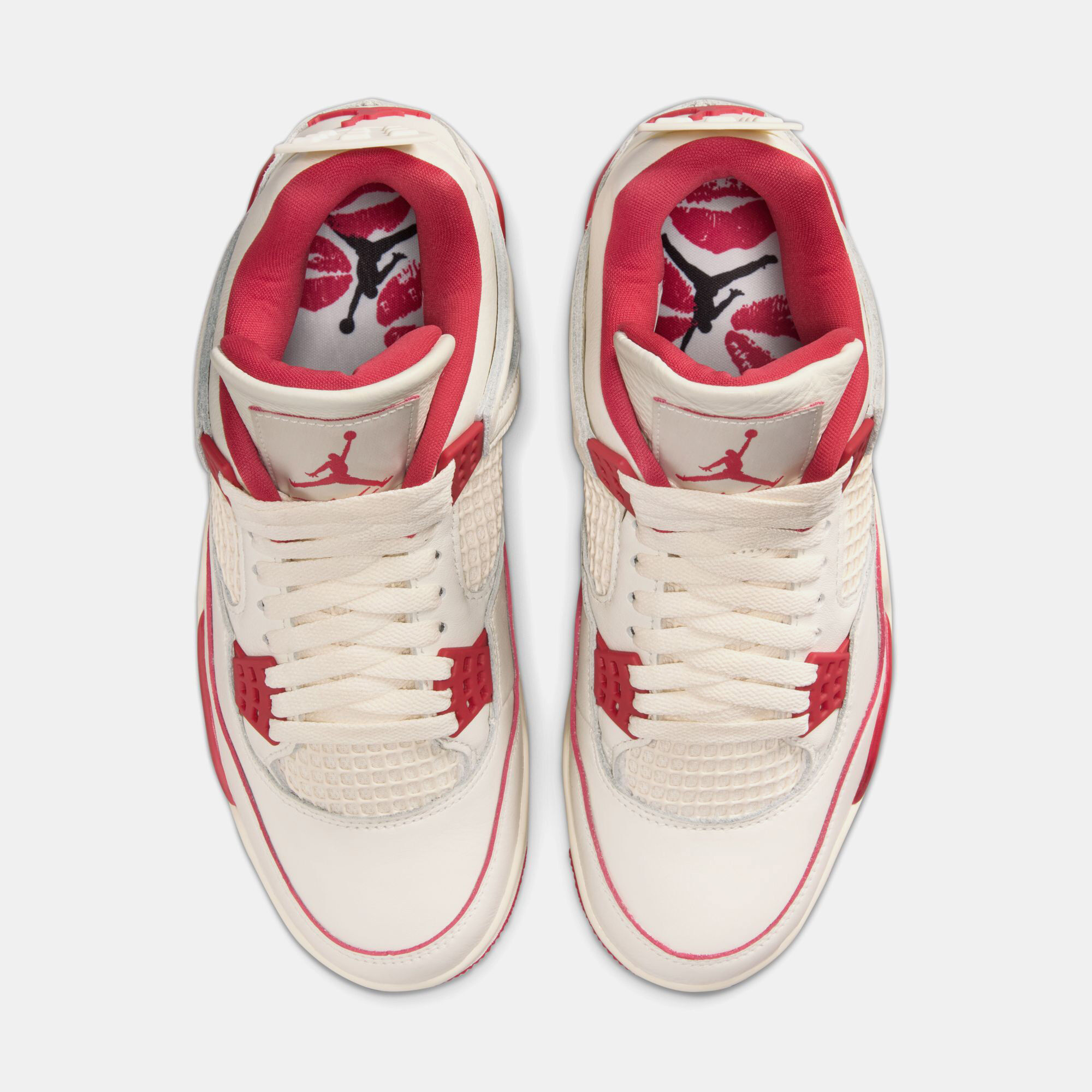 Air Jordan 4 Retro image number 3