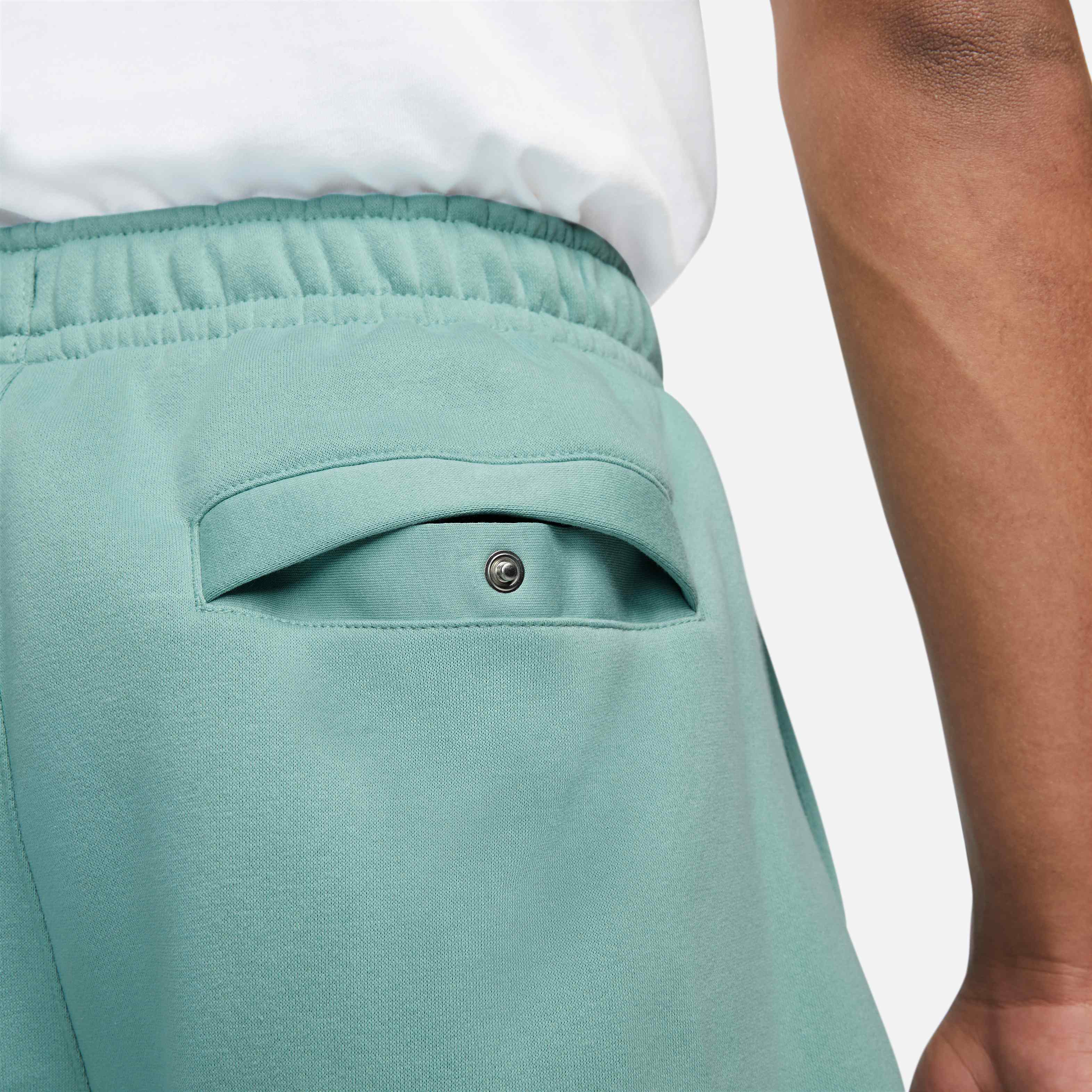 نايكي سبورتسوير كلوب image number 6