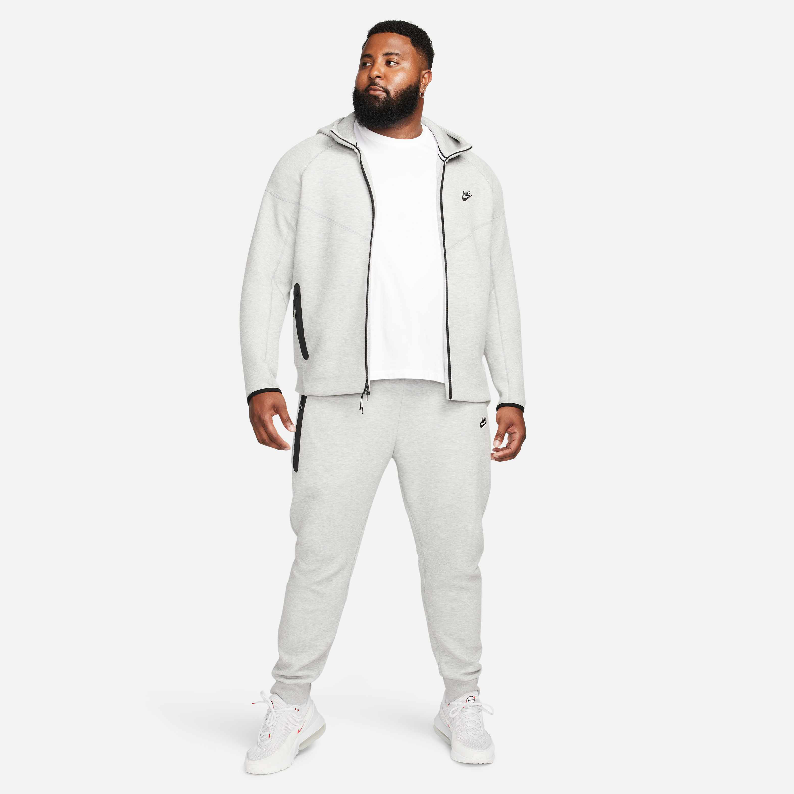 Nike Sportswear Tech Fleece image number 19