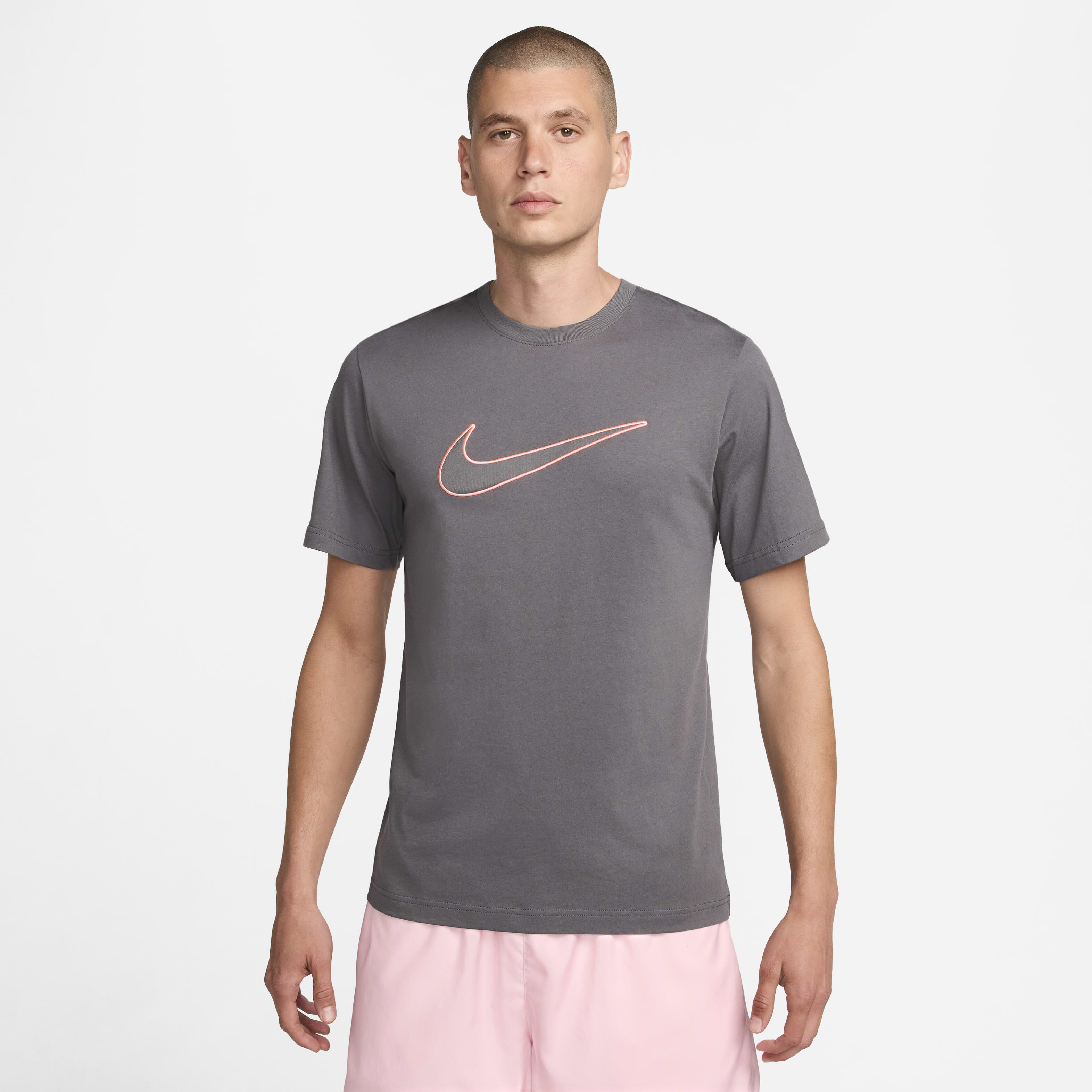 Nike Sportswear image number 0