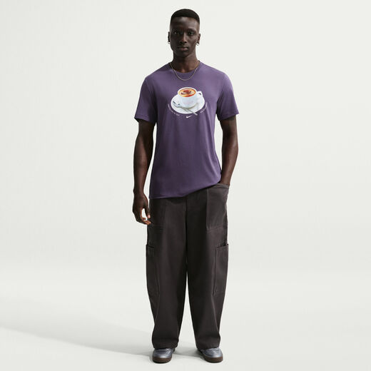 نايكي سبورتسوير